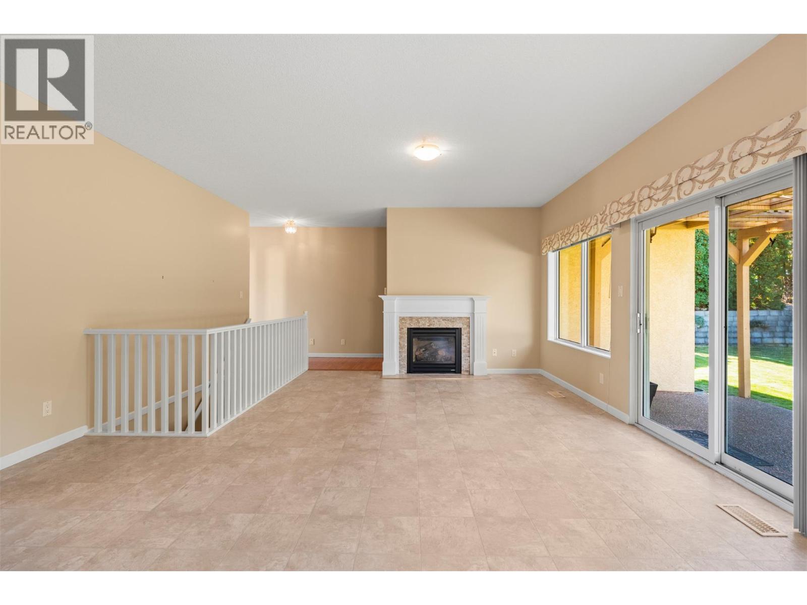 240 Country Estate Drive, Vernon, BC - Indoor With Fireplace