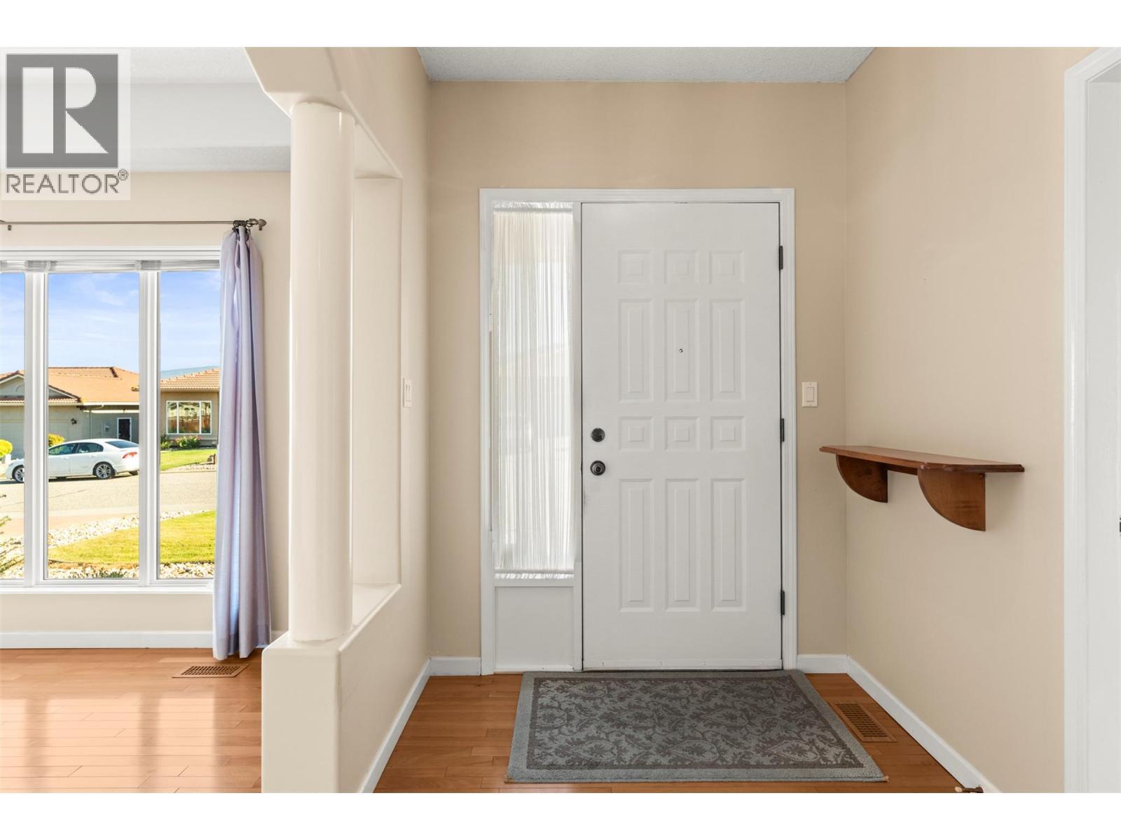 240 Country Estate Drive, Vernon, BC - Indoor Photo Showing Other Room