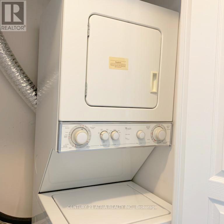 709 - 1121 Bay Street, Toronto, ON - Indoor Photo Showing Laundry Room