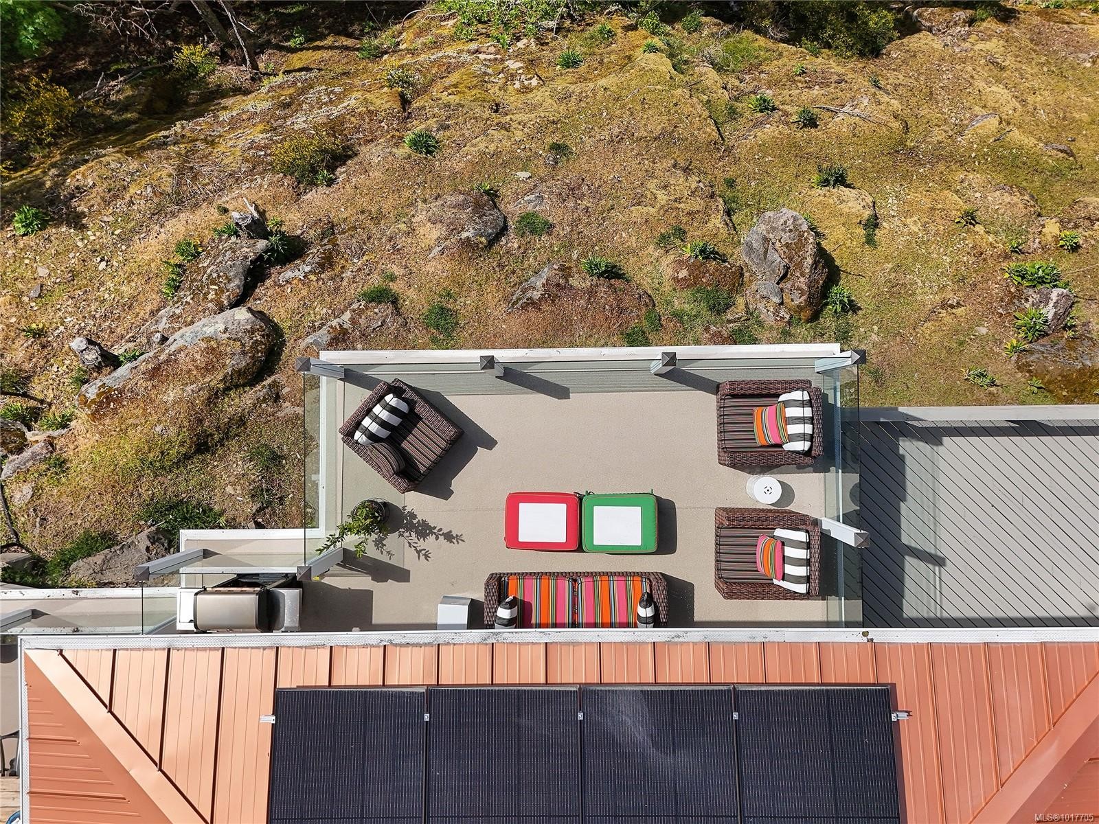 356 East West Rd, Mayne Island, BC