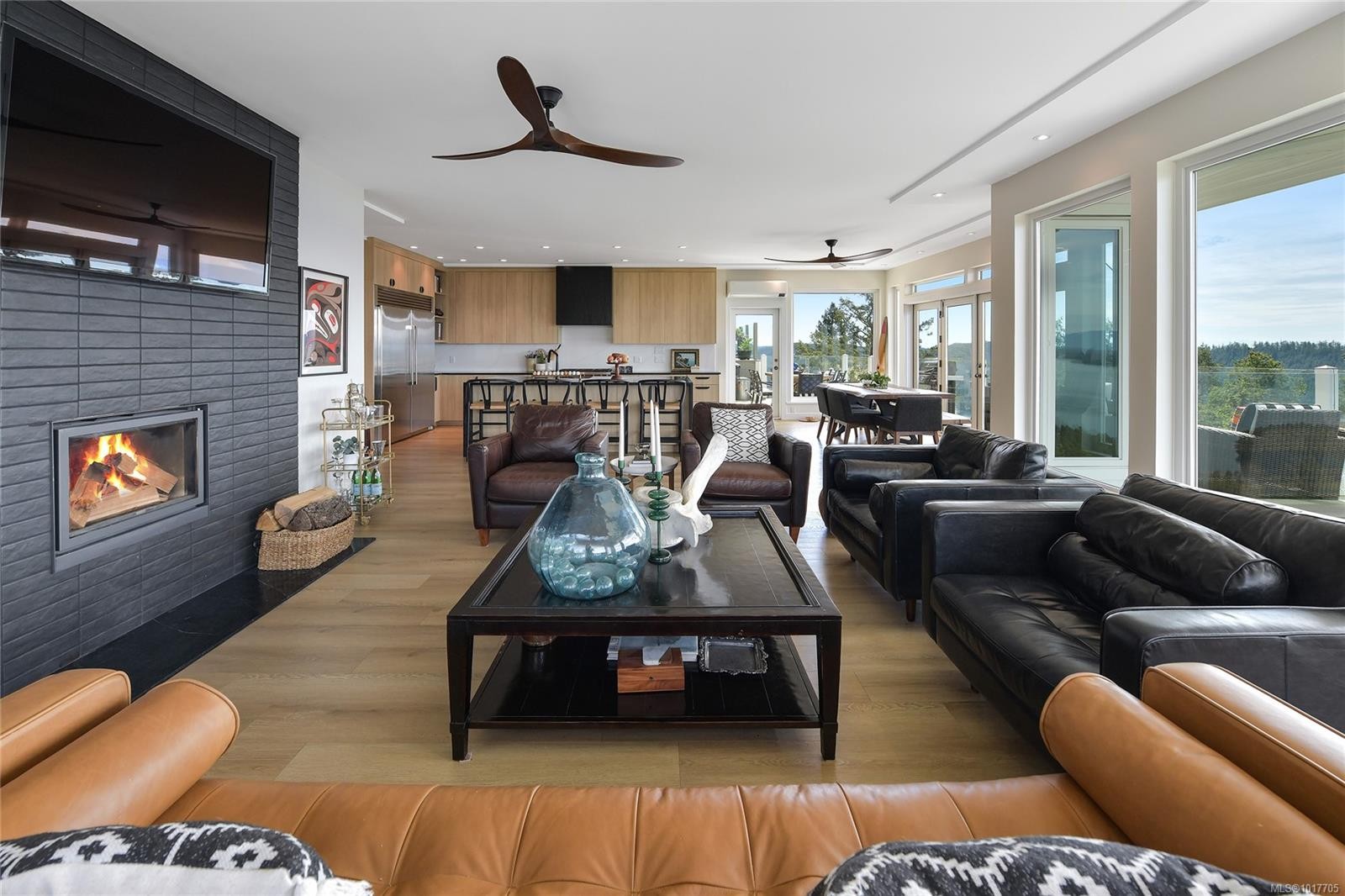 356 East West Rd, Mayne Island, BC