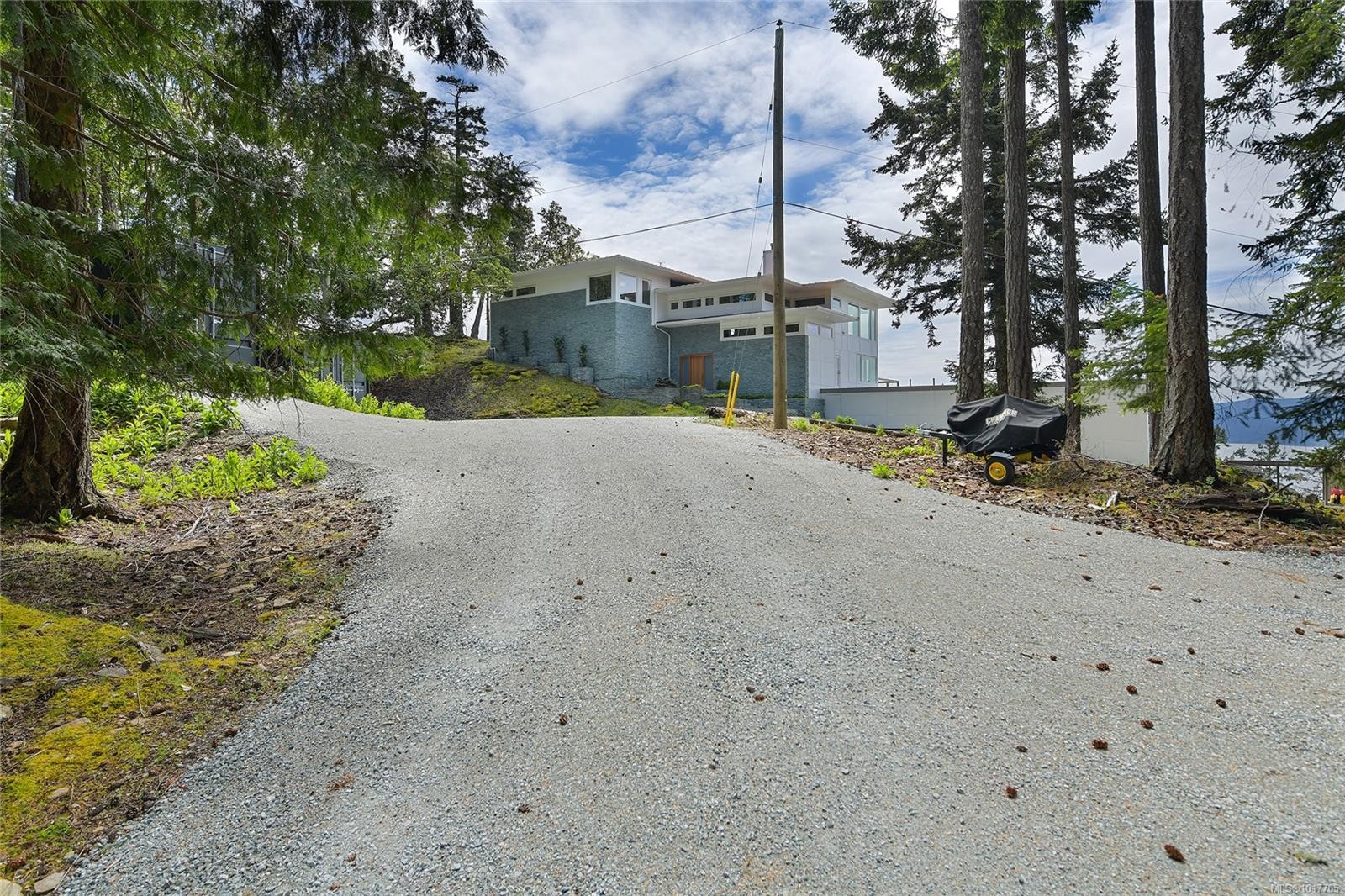 356 East West Rd, Mayne Island, BC