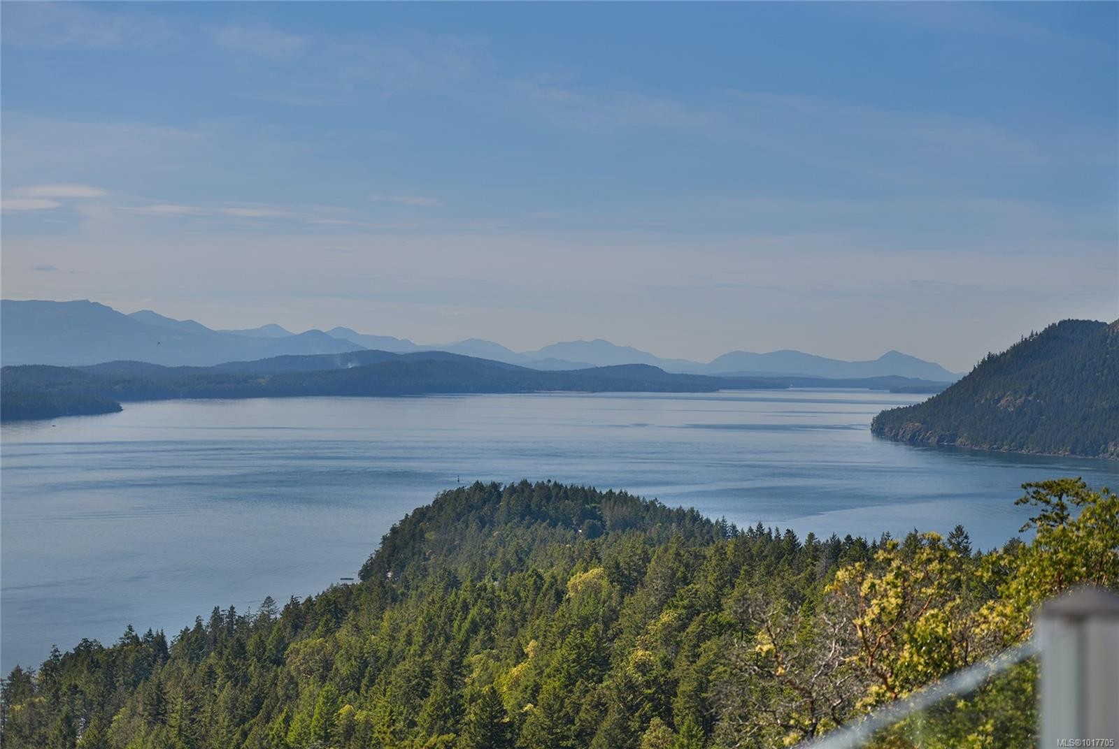356 East West Rd, Mayne Island, BC