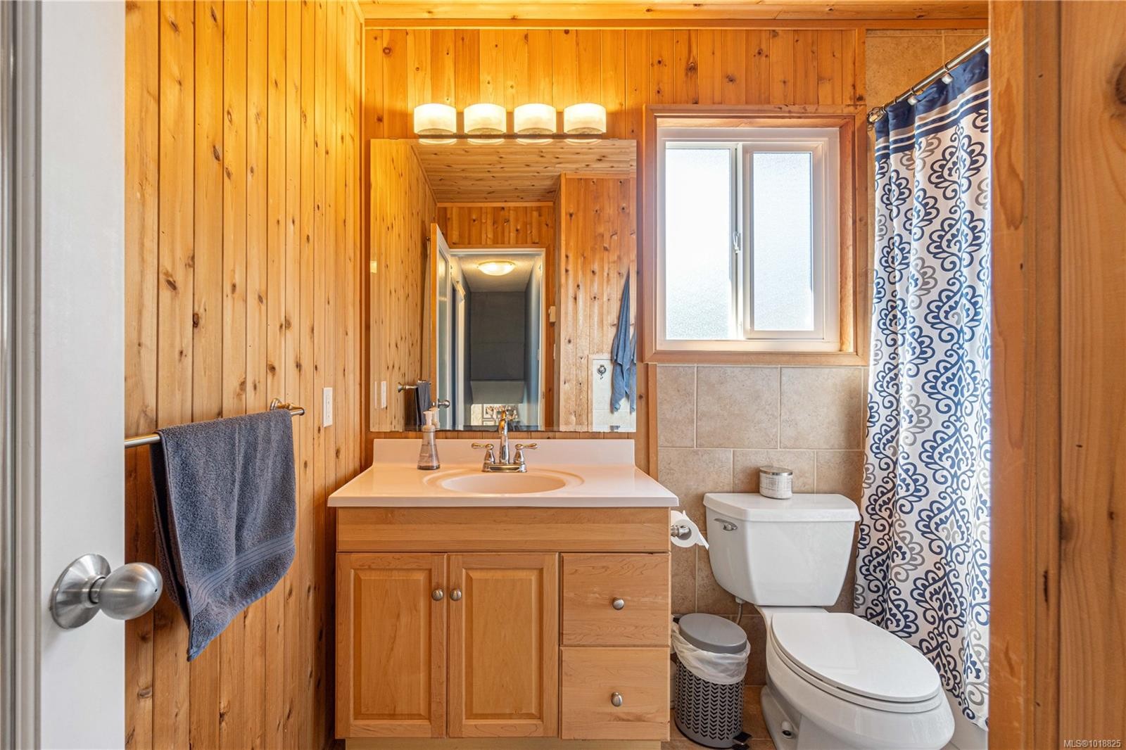 789 Howard Ave, Nanaimo, BC