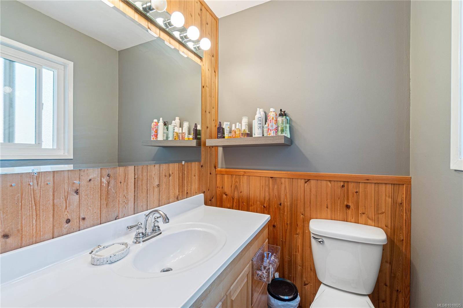 789 Howard Ave, Nanaimo, BC