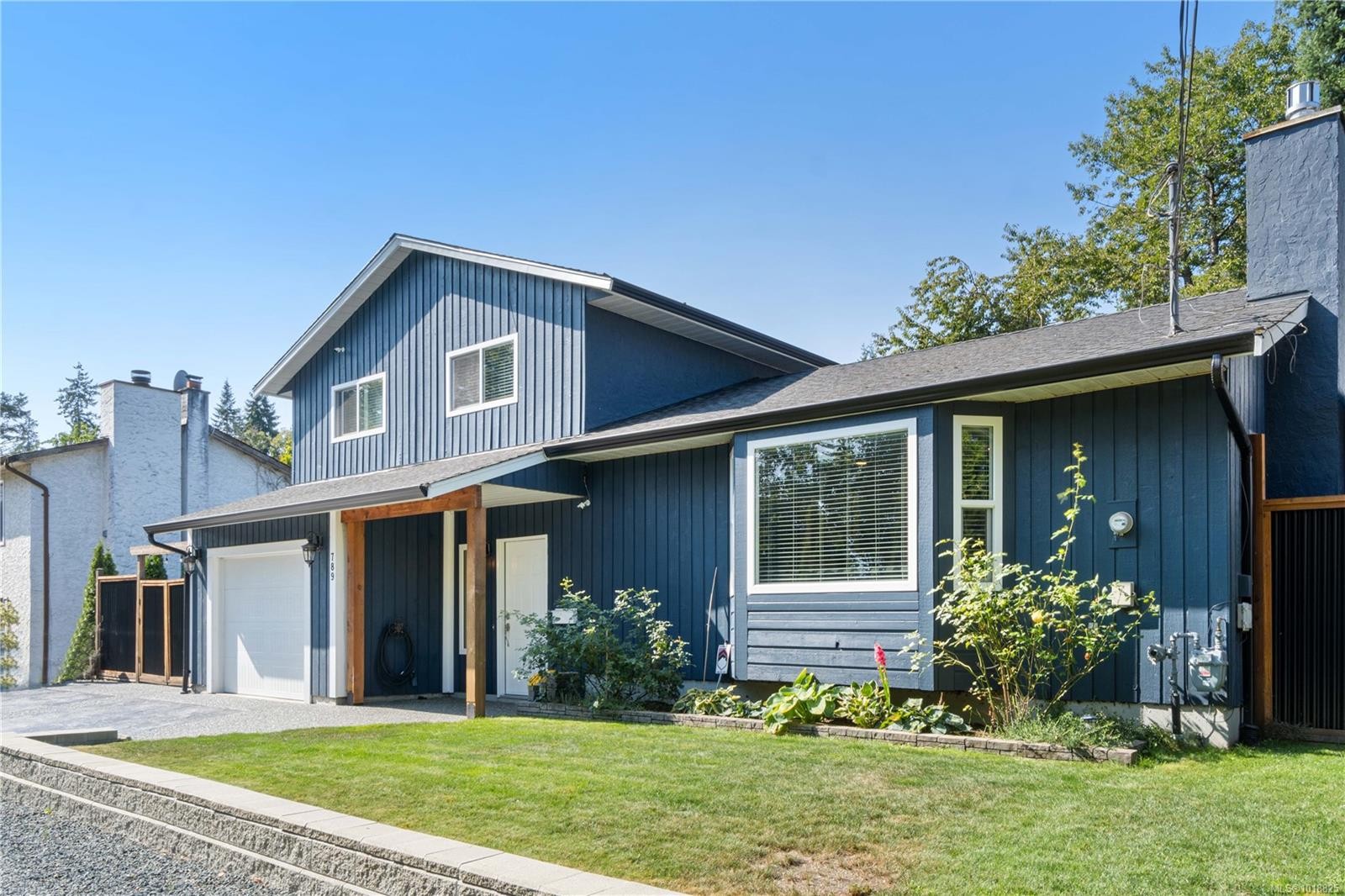 789 Howard Ave, Nanaimo, BC