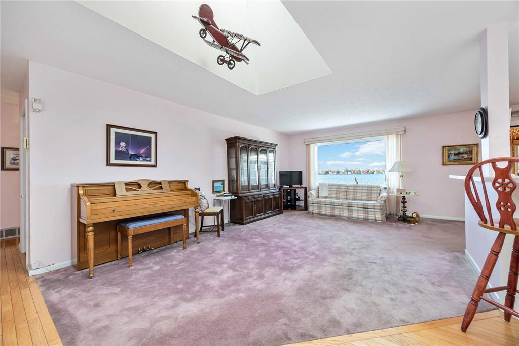 3957 Seaway Road, St Clair, ON