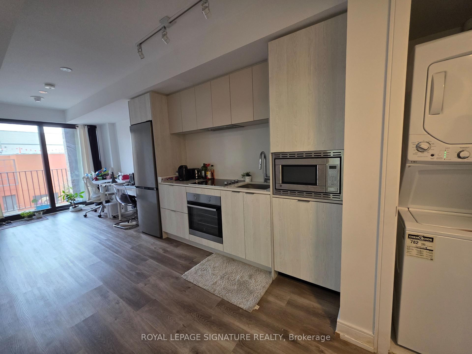 315-1 Jarvis Street, Hamilton, ON - Indoor