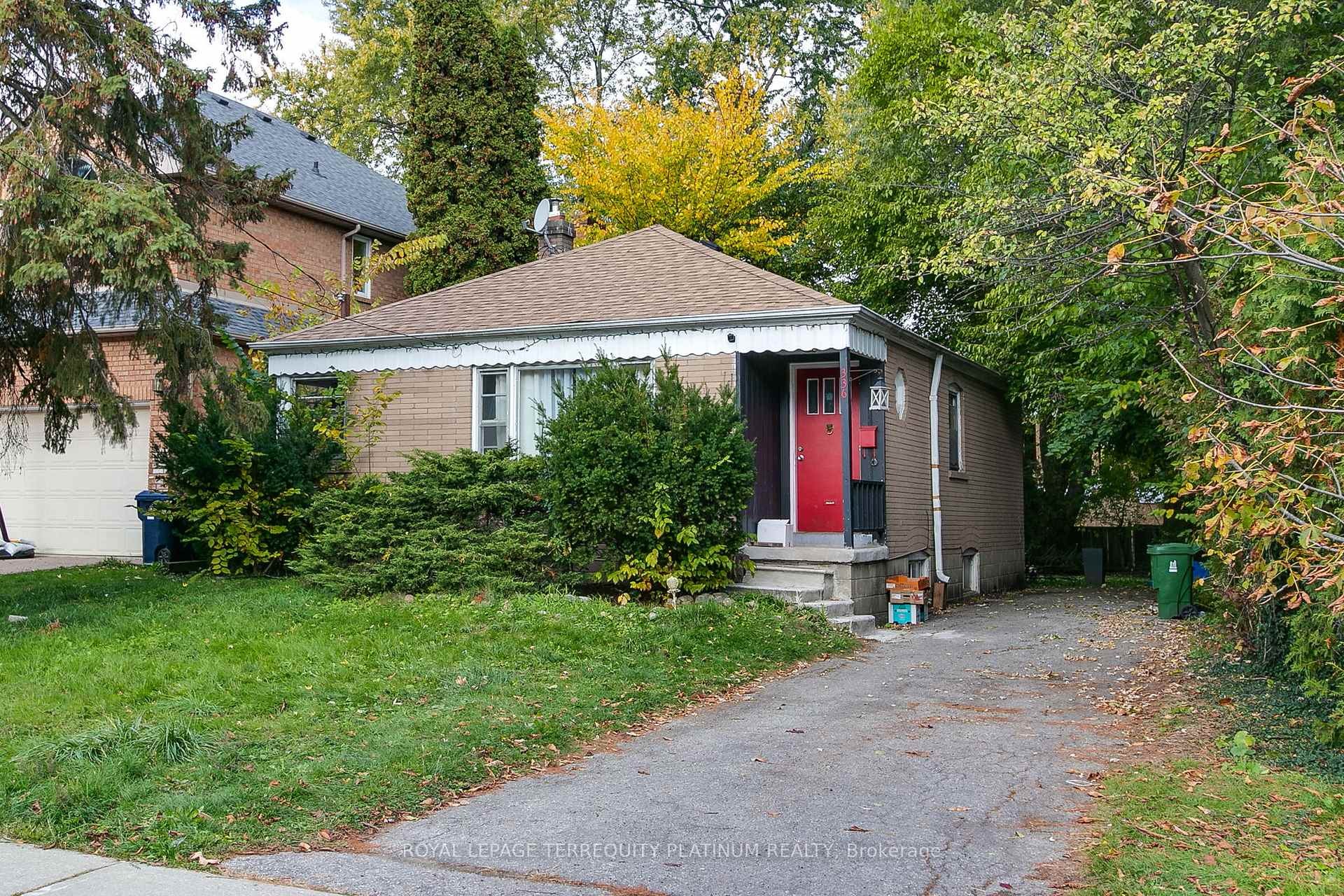 336 Hillcrest Avenue, Toronto, ON - Outdoor