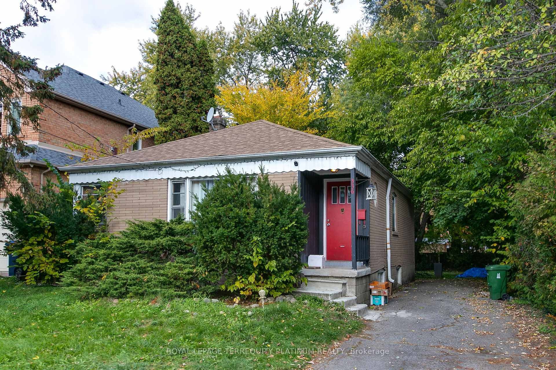 336 Hillcrest Avenue, Toronto, ON - Outdoor