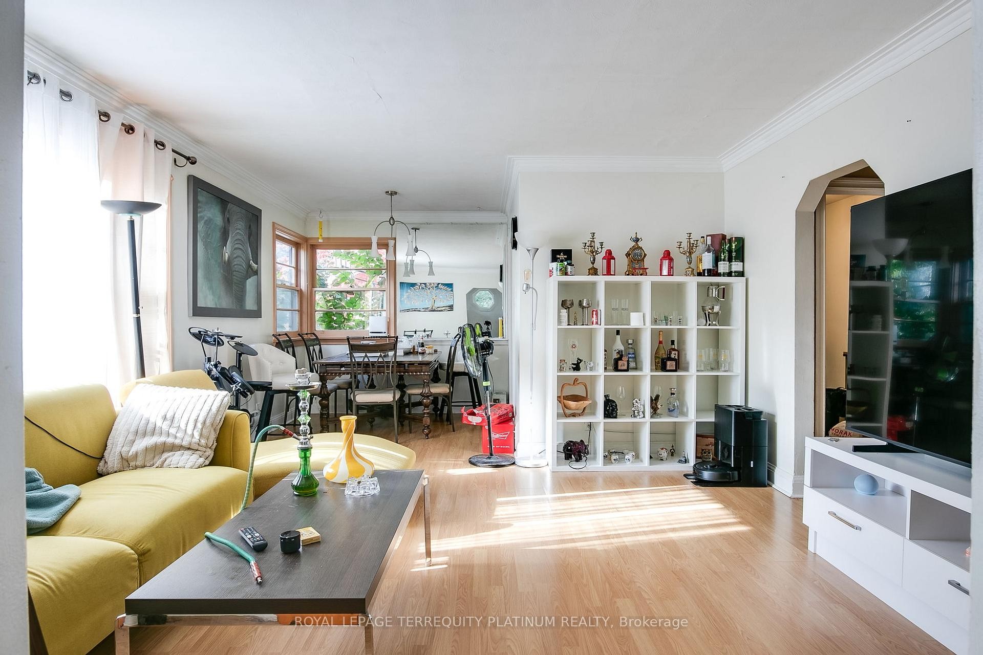 336 Hillcrest Avenue, Toronto, ON - Indoor Photo Showing Living Room