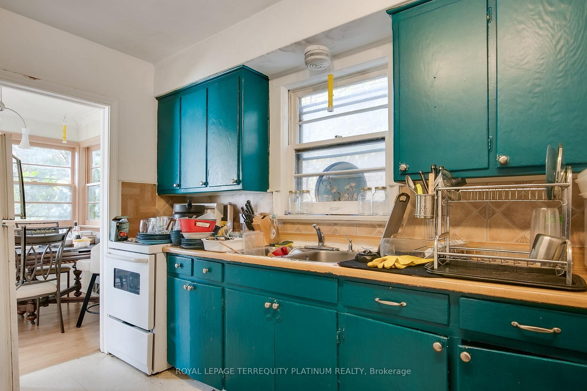 336 Hillcrest Avenue, Toronto, ON - Indoor Photo Showing Kitchen