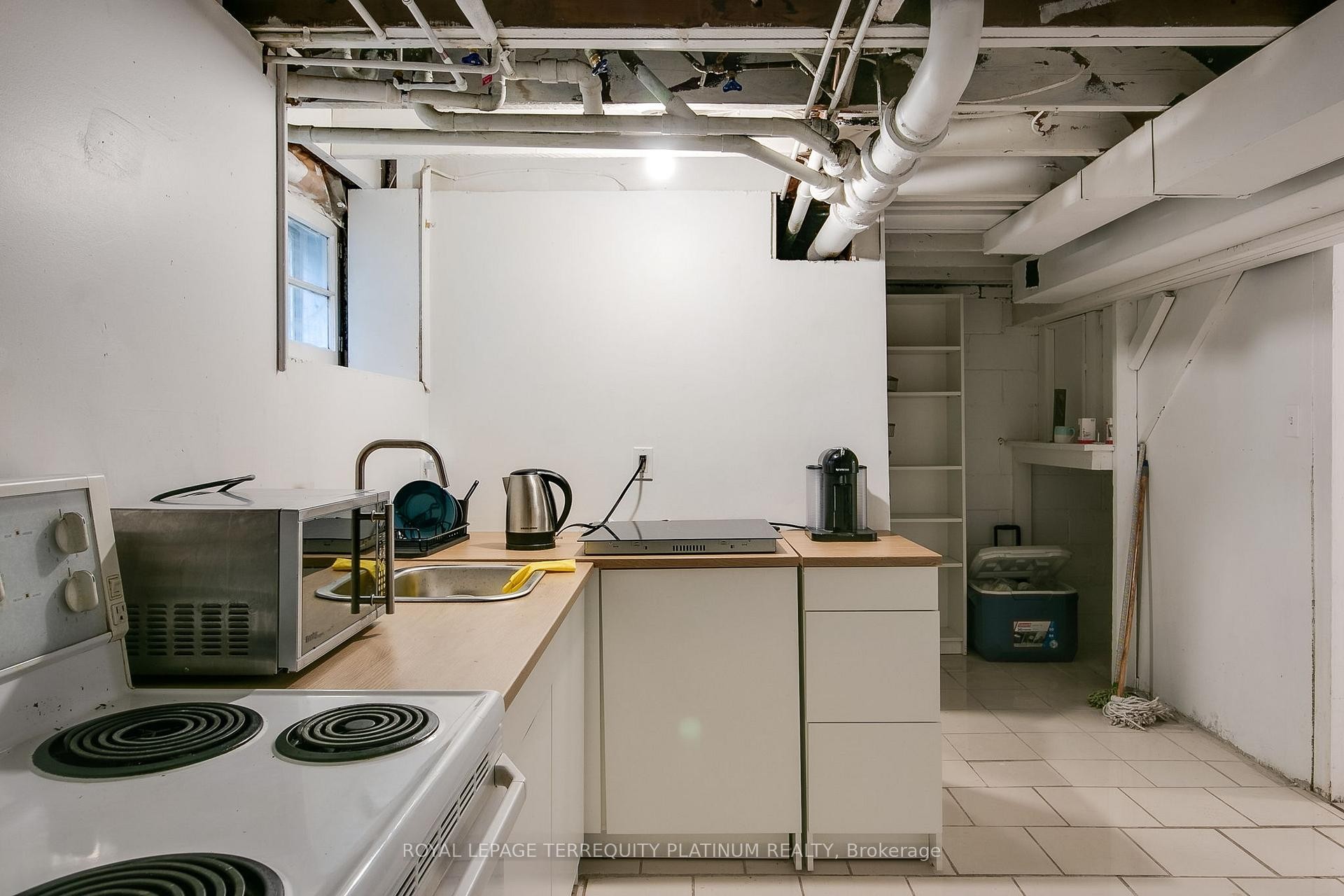 336 Hillcrest Avenue, Toronto, ON - Indoor