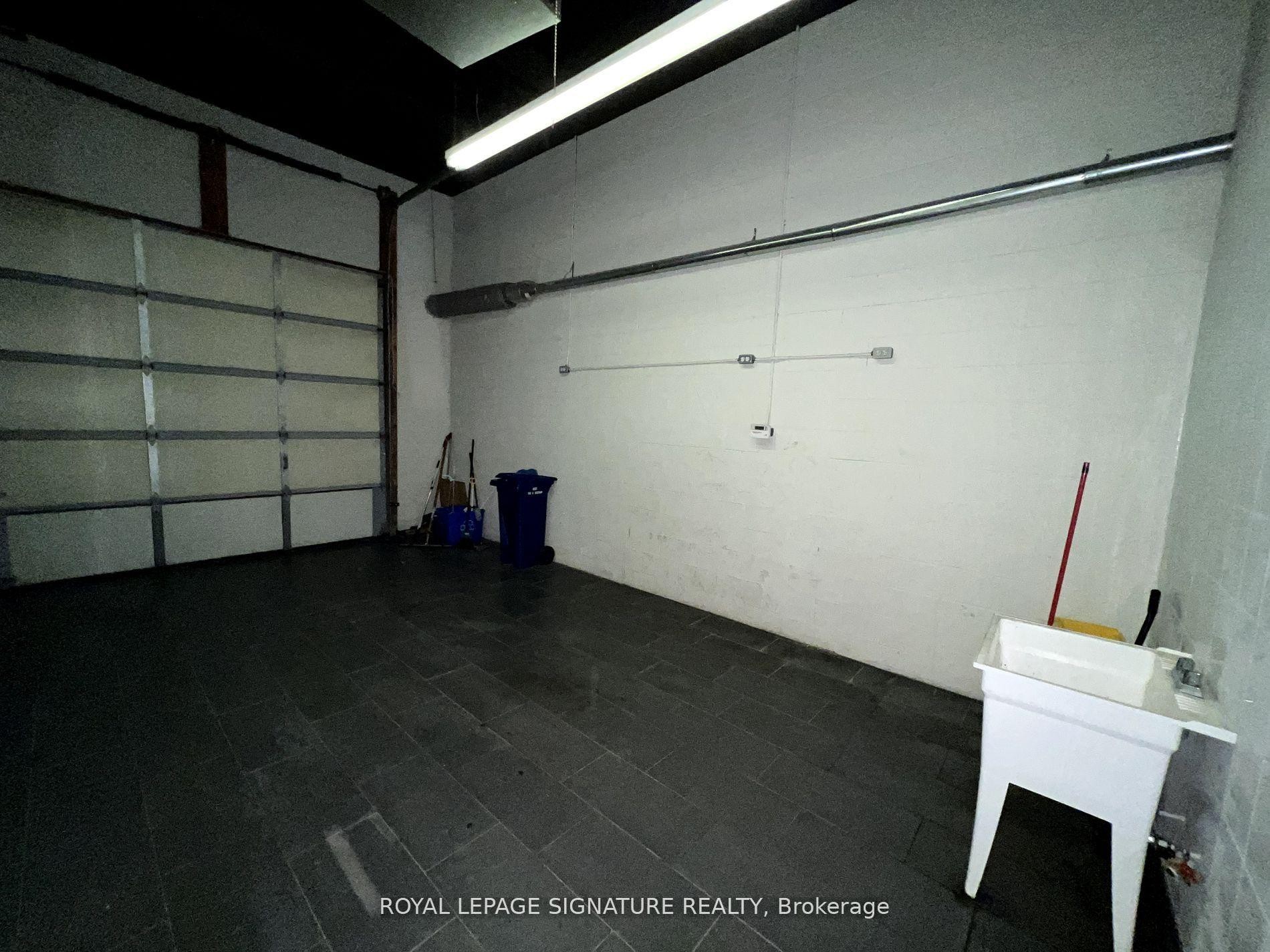 33-20 Wertheim Court, Richmond Hill, ON