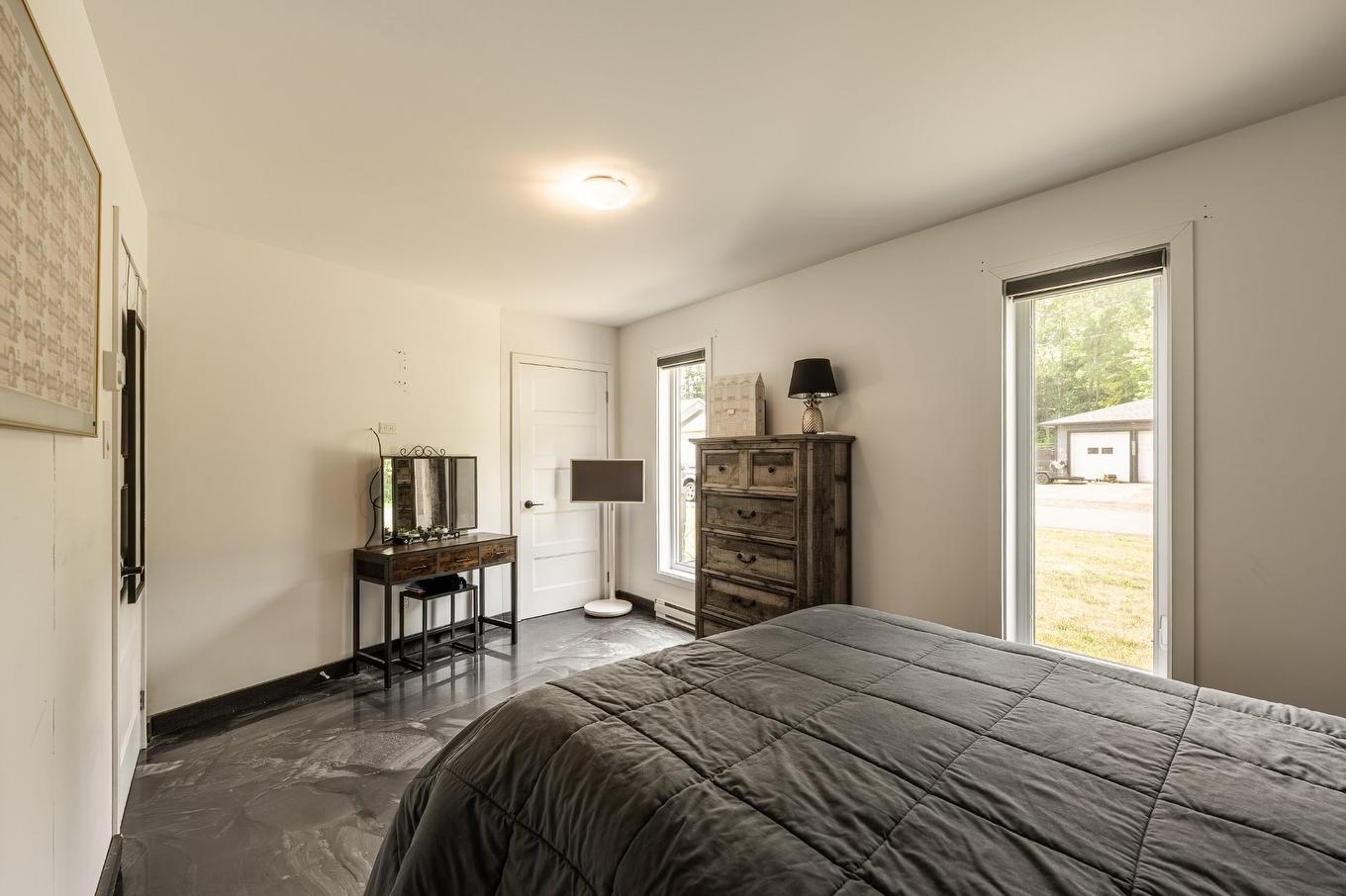 Bedroom - 470 Rue Arthur-Priem, Saint-Roch-De-Richelieu, QC - Indoor Photo Showing Bedroom
