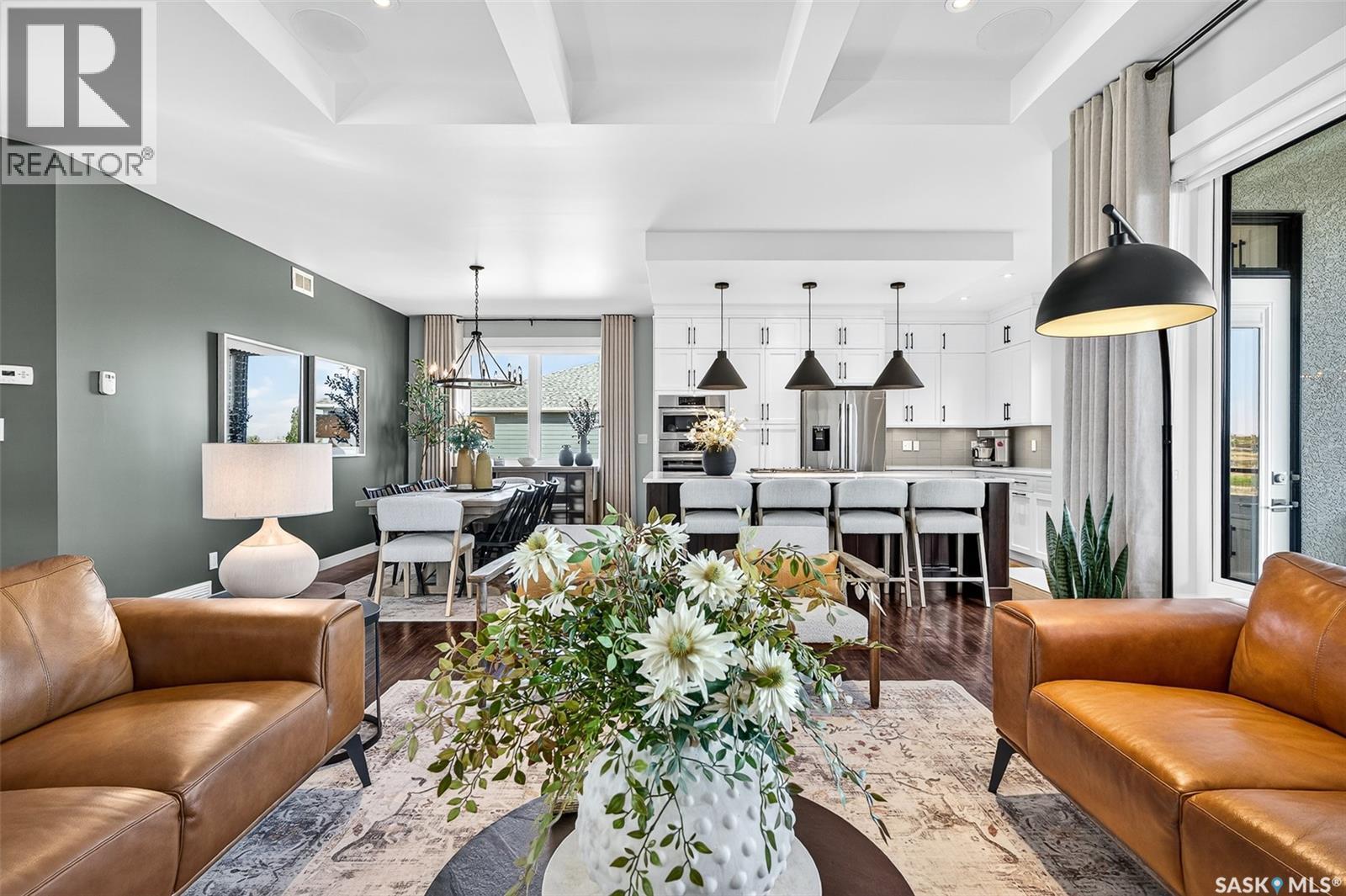 127 Iron Bridge Drive, Moose Jaw, SK - Indoor Photo Showing Living Room