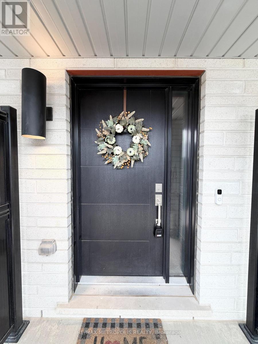 27 - 15 Stauffer Woods Trail, Kitchener, ON - Outdoor With Exterior