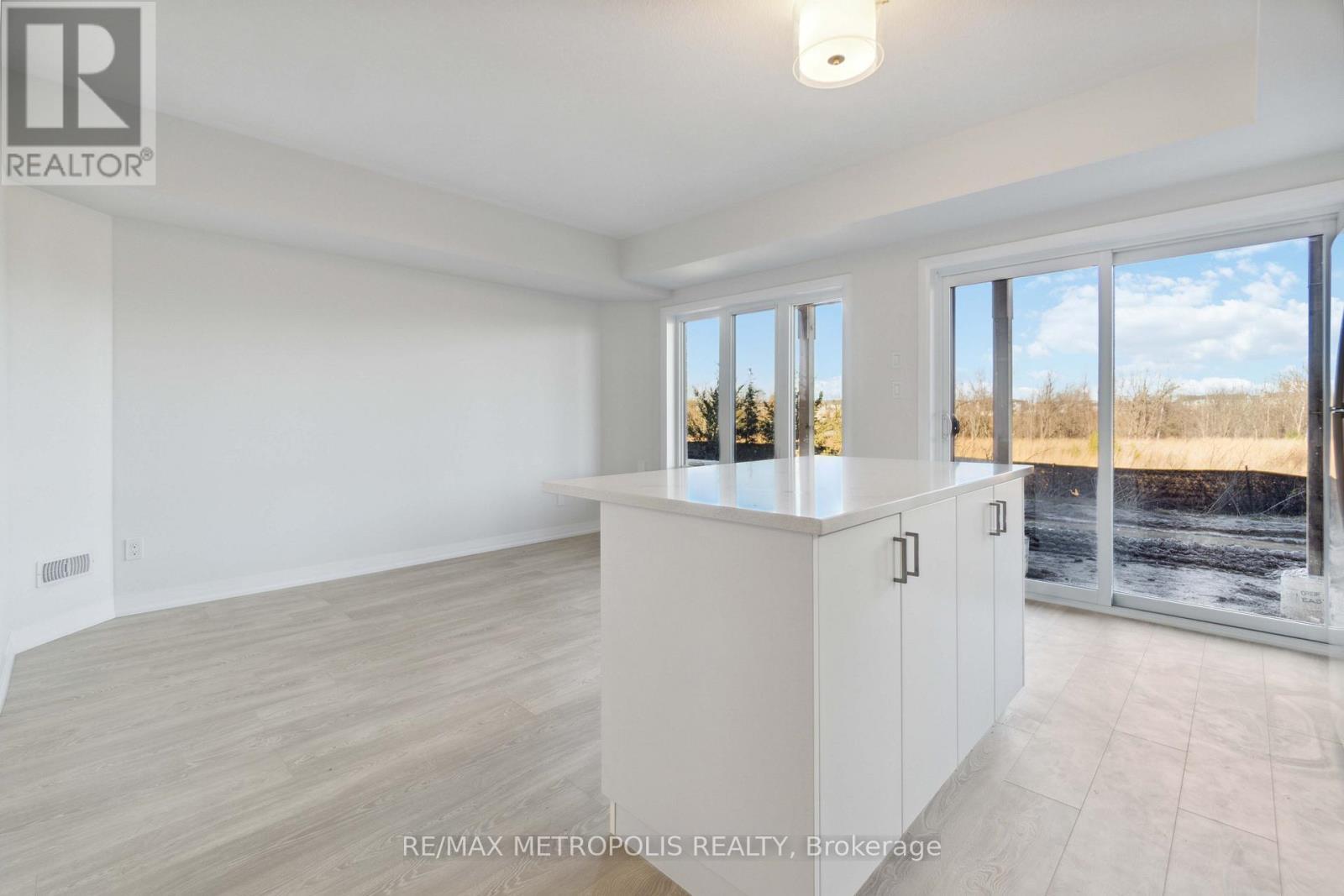 27 - 15 Stauffer Woods Trail, Kitchener, ON - Indoor