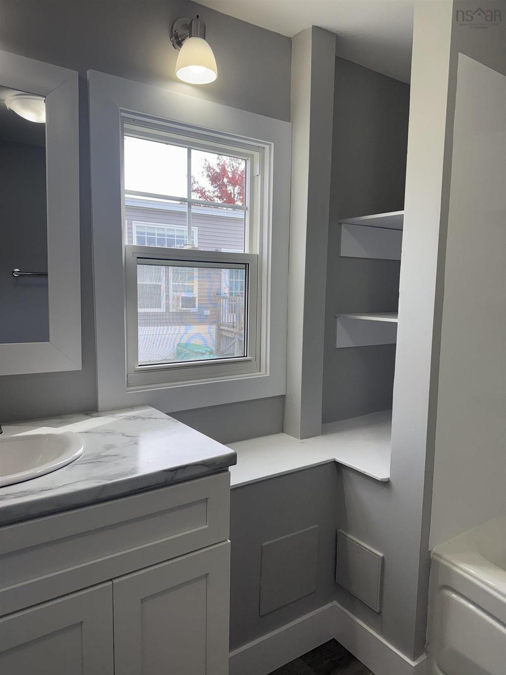 31 Johns Pass, Lower South River, NS