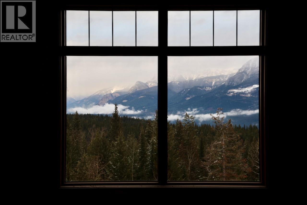 1549 Kicking Horse Trail Unit# 415 (A&B), Golden, BC - With View