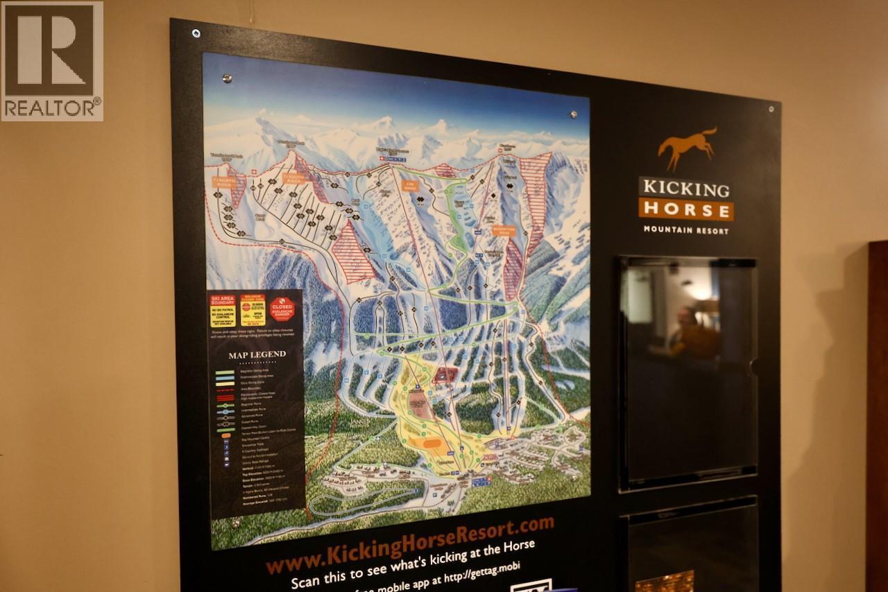 1549 Kicking Horse Trail Unit# 415 (A&B), Golden, BC - Indoor Photo Showing Other Room