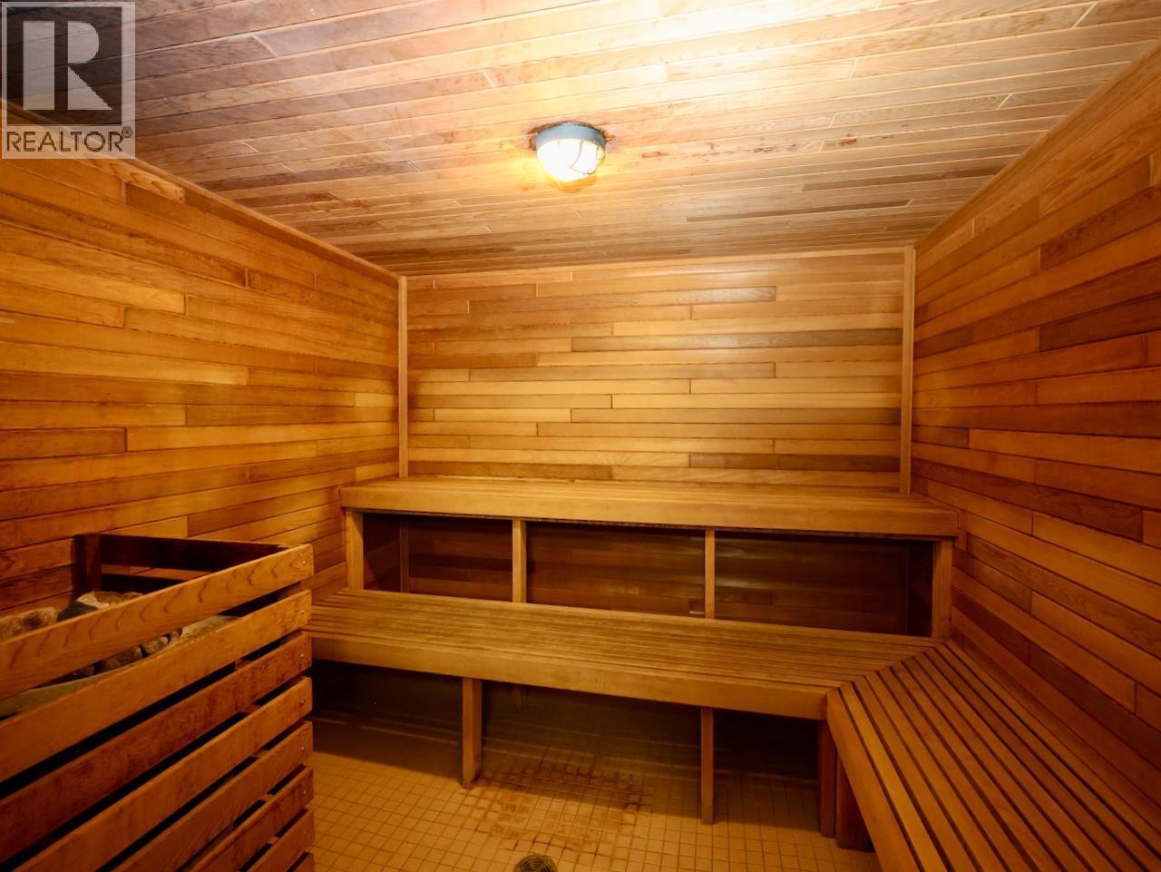 1549 Kicking Horse Trail Unit# 415 (A&B), Golden, BC - Indoor Photo Showing Other Room