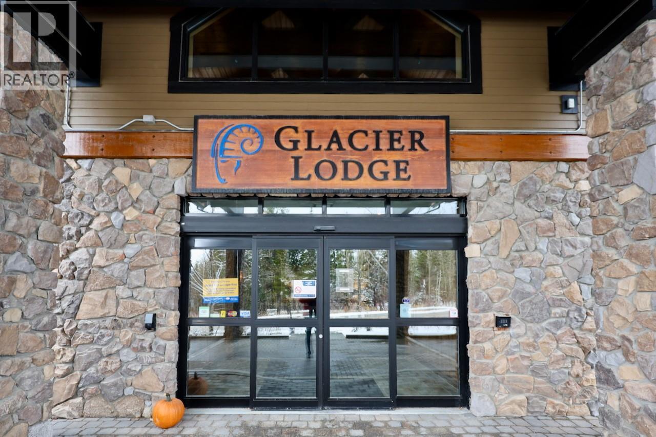 1549 Kicking Horse Trail Unit# 415 (A&B), Golden, BC - Outdoor