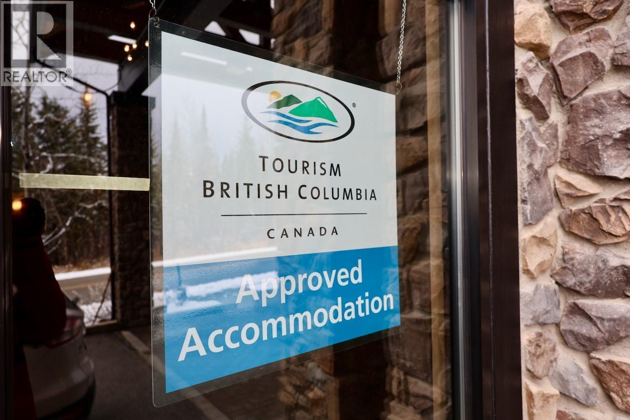 1549 Kicking Horse Trail Unit# 415 (A&B), Golden, BC - Photo Showing Other Room