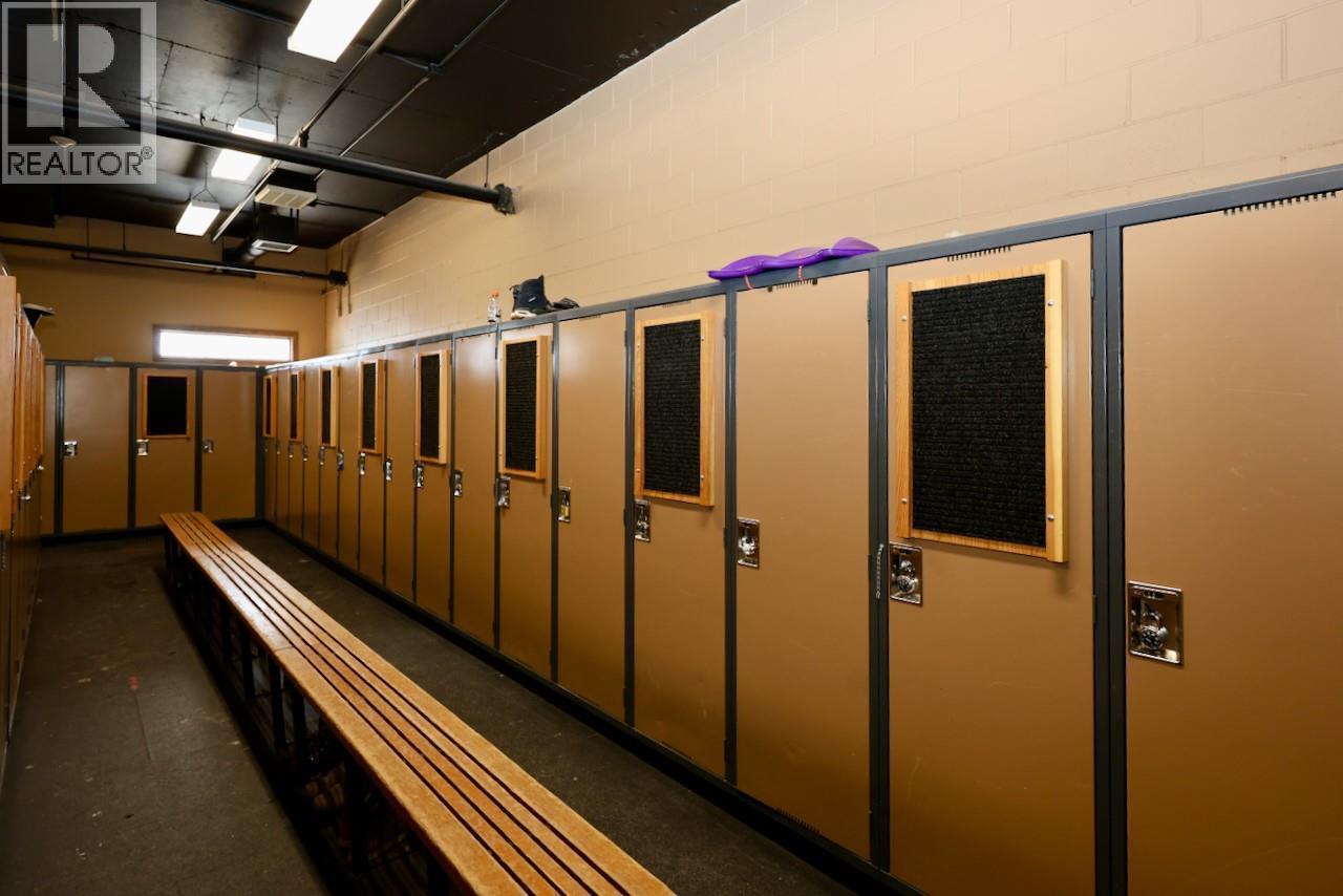 1549 Kicking Horse Trail Unit# 415 (A&B), Golden, BC - Indoor