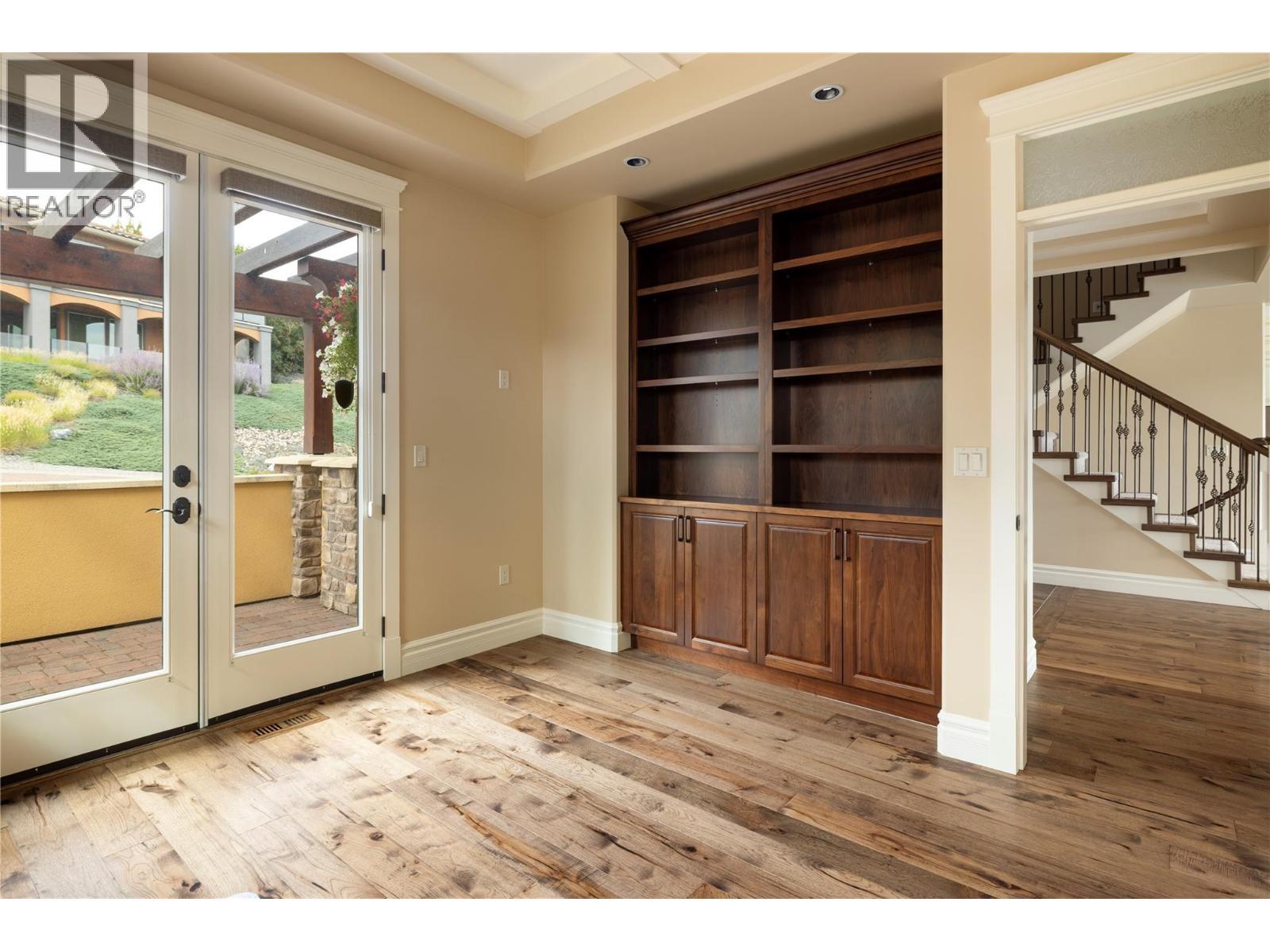 108 Vineyard Way, Vernon, BC - Indoor Photo Showing Other Room