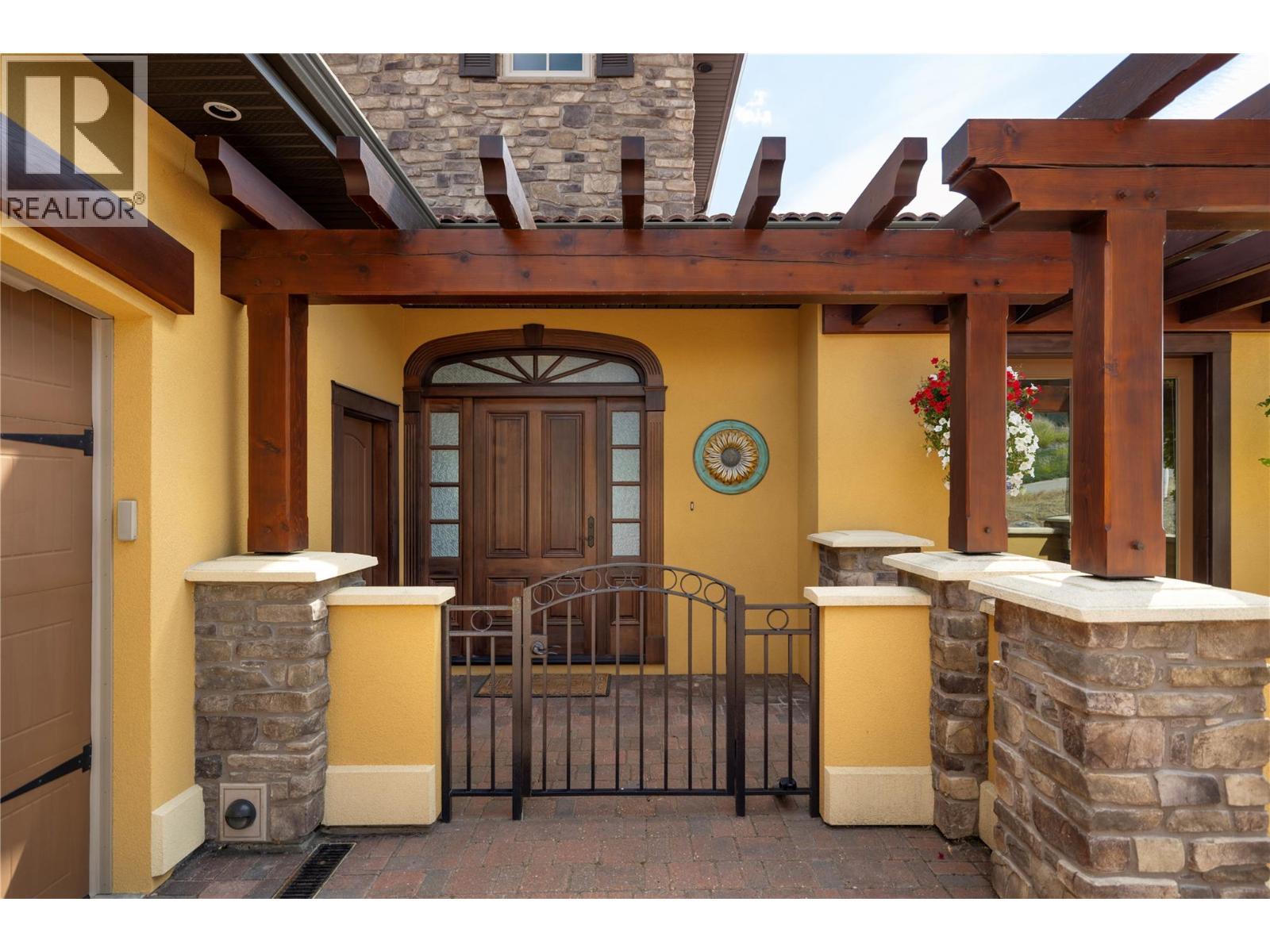 108 Vineyard Way, Vernon, BC - Outdoor With Exterior