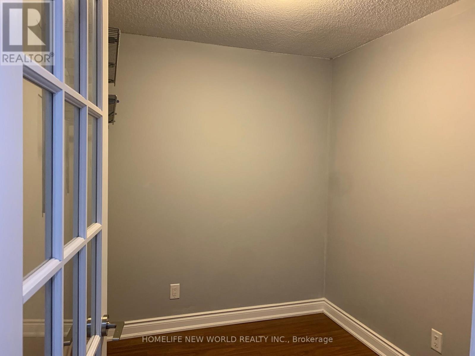 911 - 253 South Park Road, Markham, ON - Indoor Photo Showing Other Room