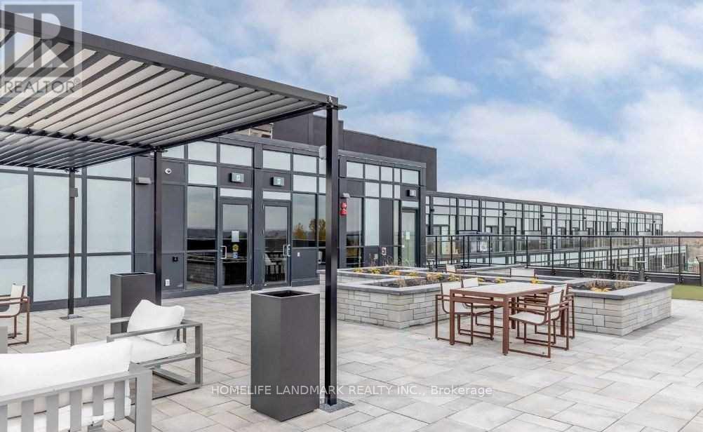 681 Yong Street, Barrie, ON - Outdoor