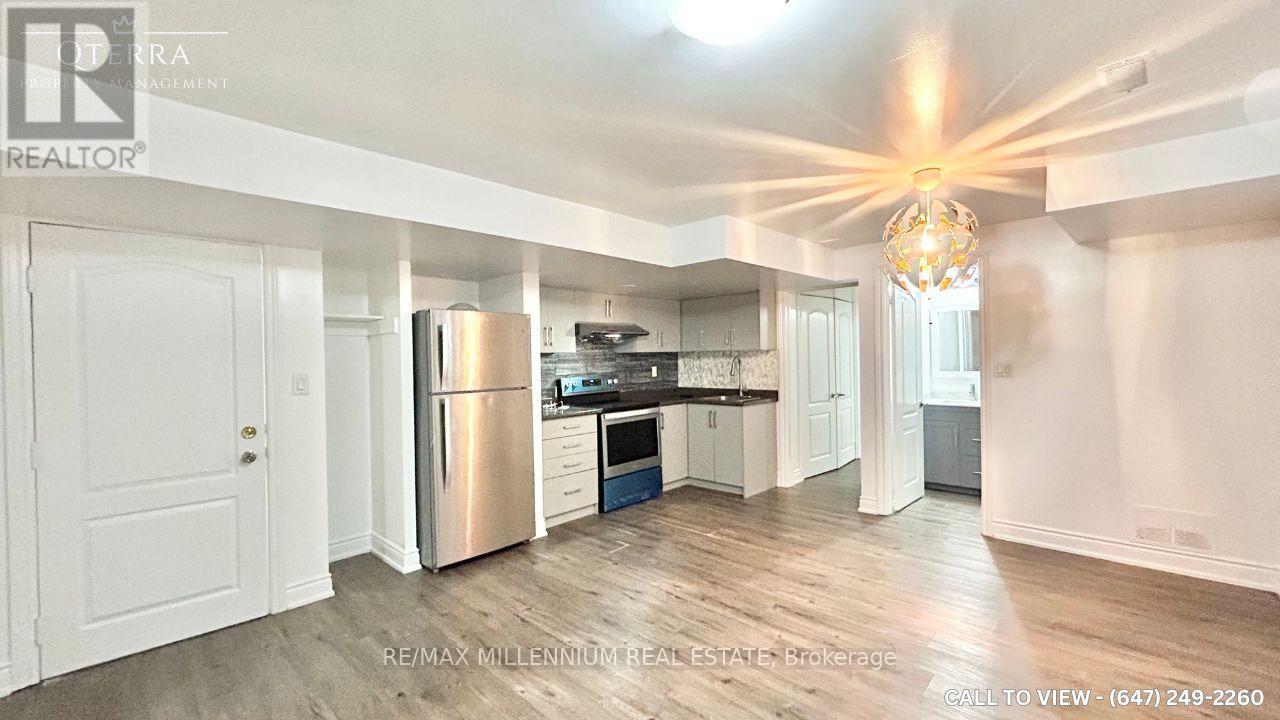 38 Bliss Street, Brampton, ON - Indoor Photo Showing Kitchen
