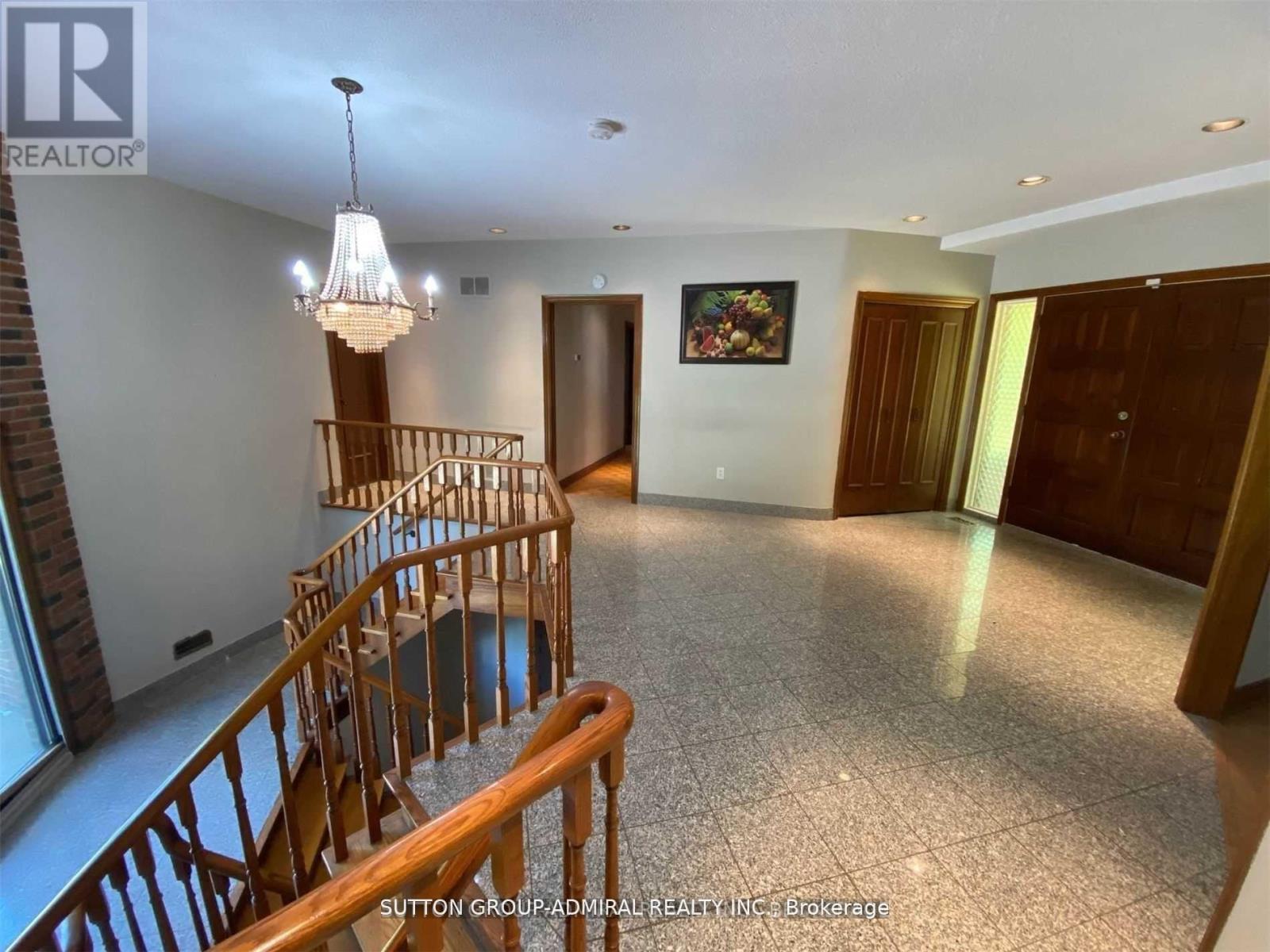 10623 Clarkway Drive, Brampton, ON - Indoor Photo Showing Other Room