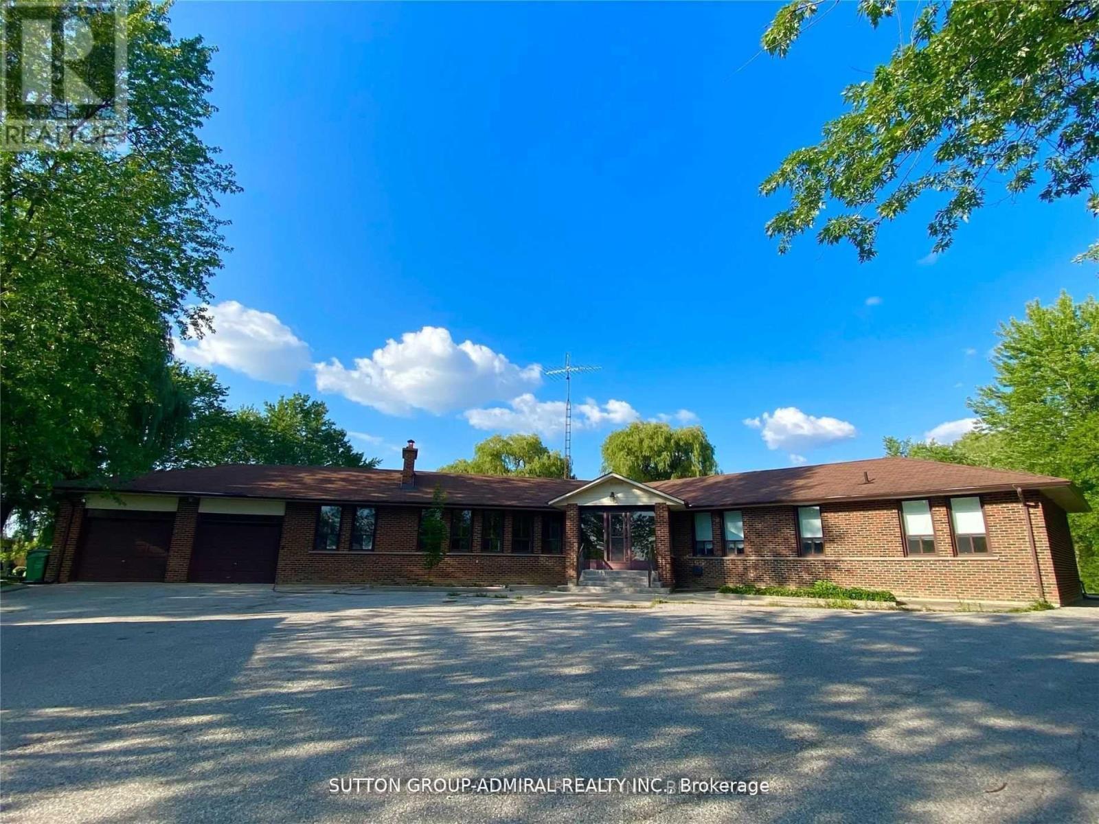 10623 Clarkway Drive, Brampton, ON - Outdoor