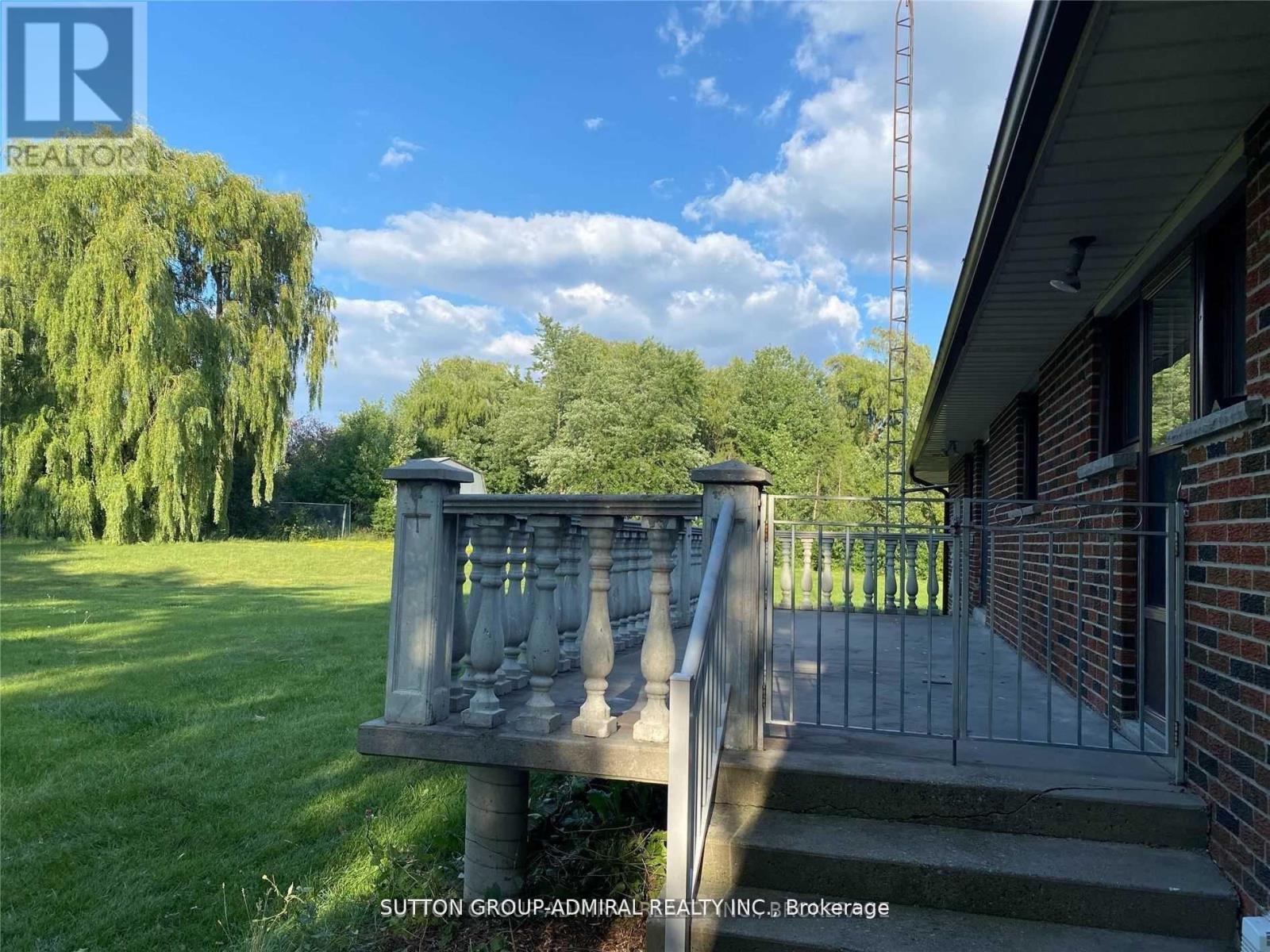 10623 Clarkway Drive, Brampton, ON - Outdoor