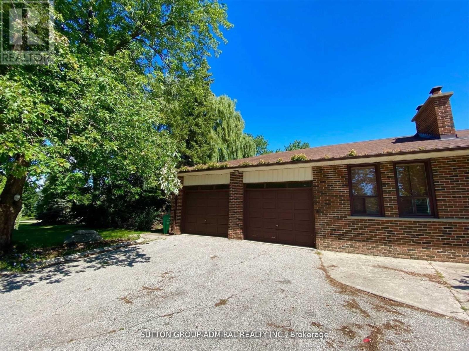 10623 Clarkway Drive, Brampton, ON - Outdoor