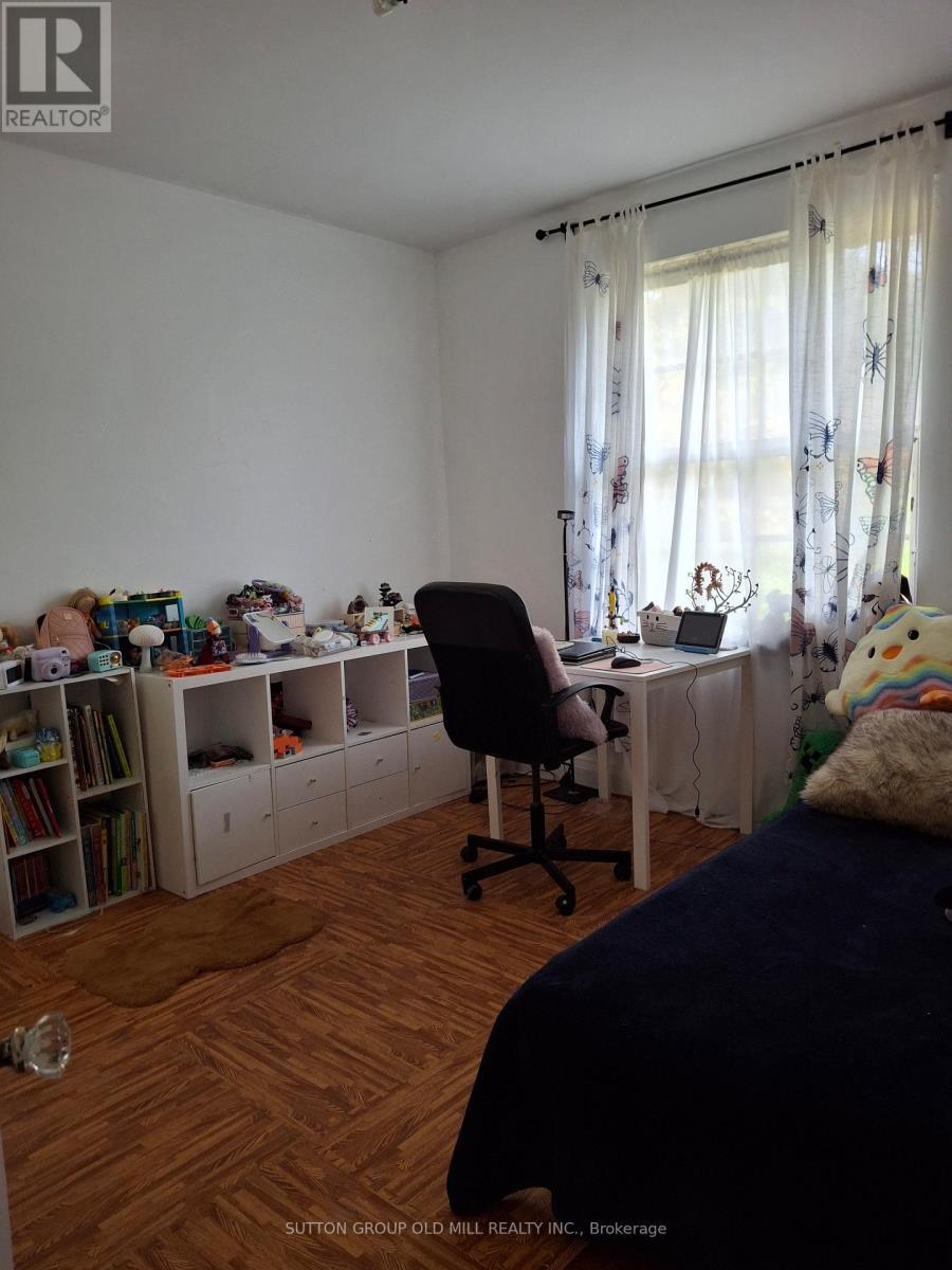 60 Harborn Road, Mississauga, ON - Indoor