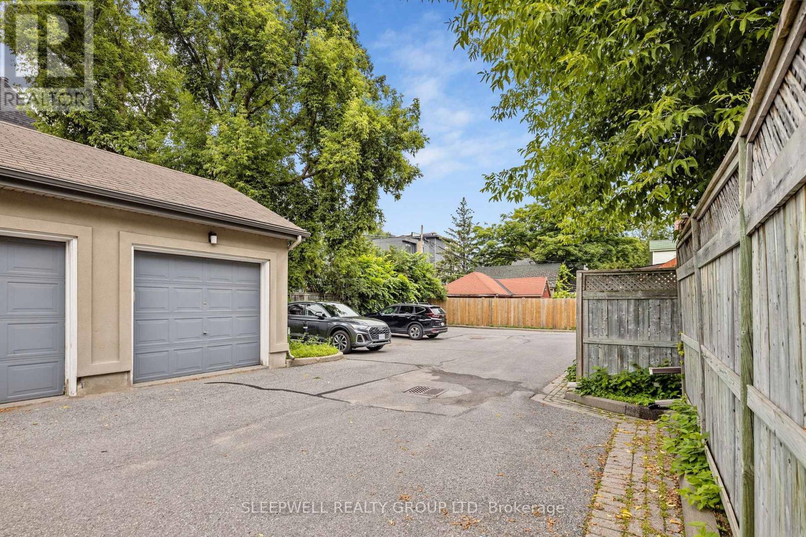 209 Hopewell Avenue, Ottawa, ON - Outdoor With Exterior