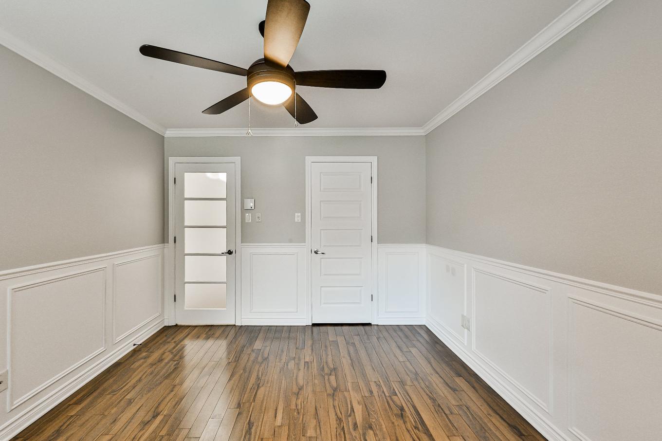 Primary bedroom - 103-2405 Rue Versailles, Mascouche, QC - Indoor Photo Showing Other Room