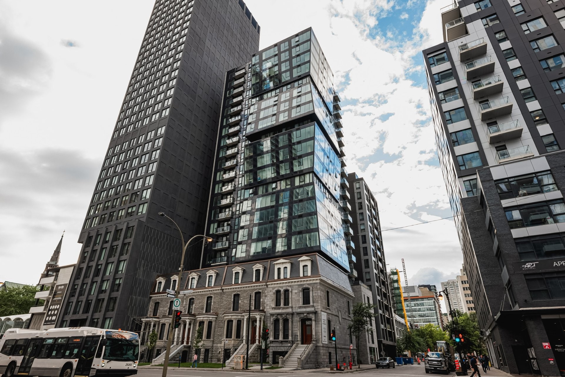 Aerial View - 1703-1160 Rue Mackay, Montréal (Ville-Marie), QC - Outdoor With Facade