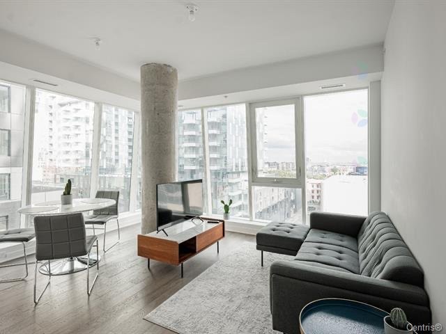 Living Room - 1703-1160 Rue Mackay, Montréal (Ville-Marie), QC - Indoor Photo Showing Living Room
