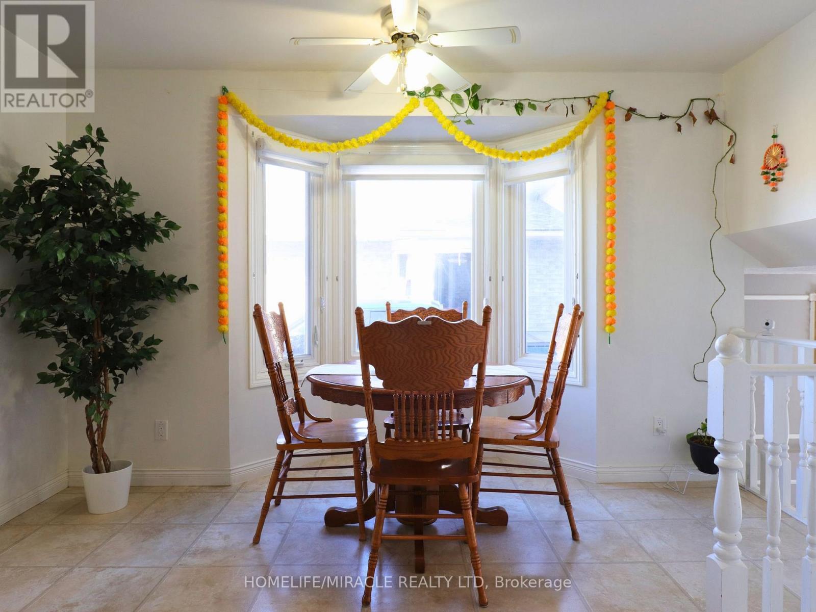3 Caprice Court, Kitchener, ON - Indoor Photo Showing Dining Room