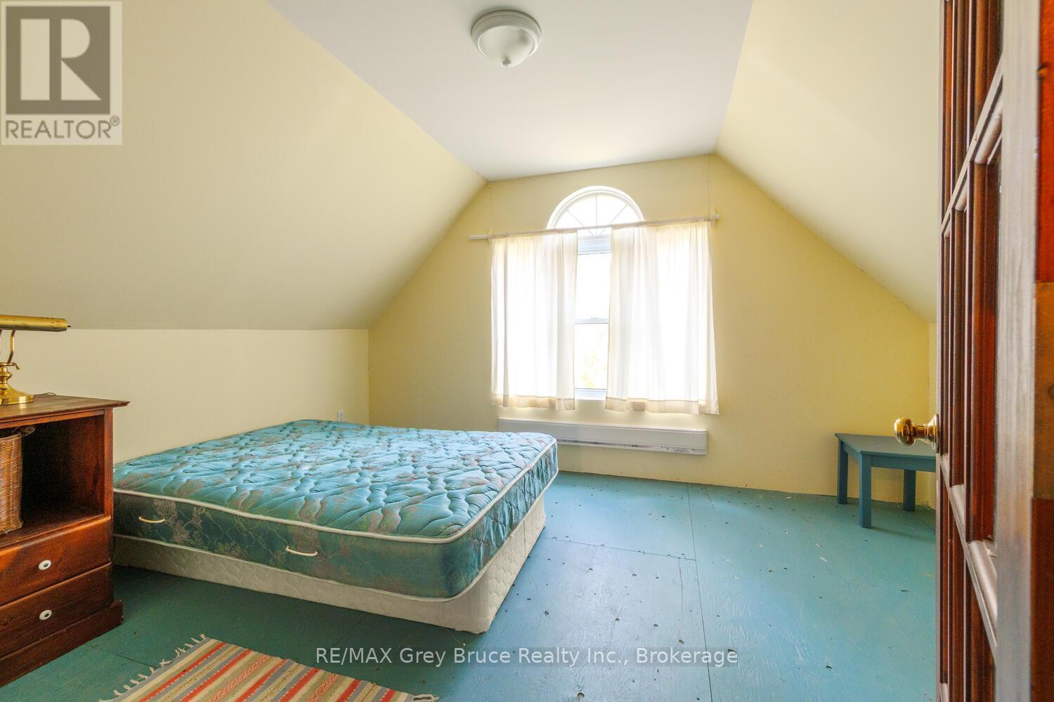 bedroom #3 above garage - 20 Maple Drive, Northern Bruce Peninsula, ON - Indoor Photo Showing Bedroom
