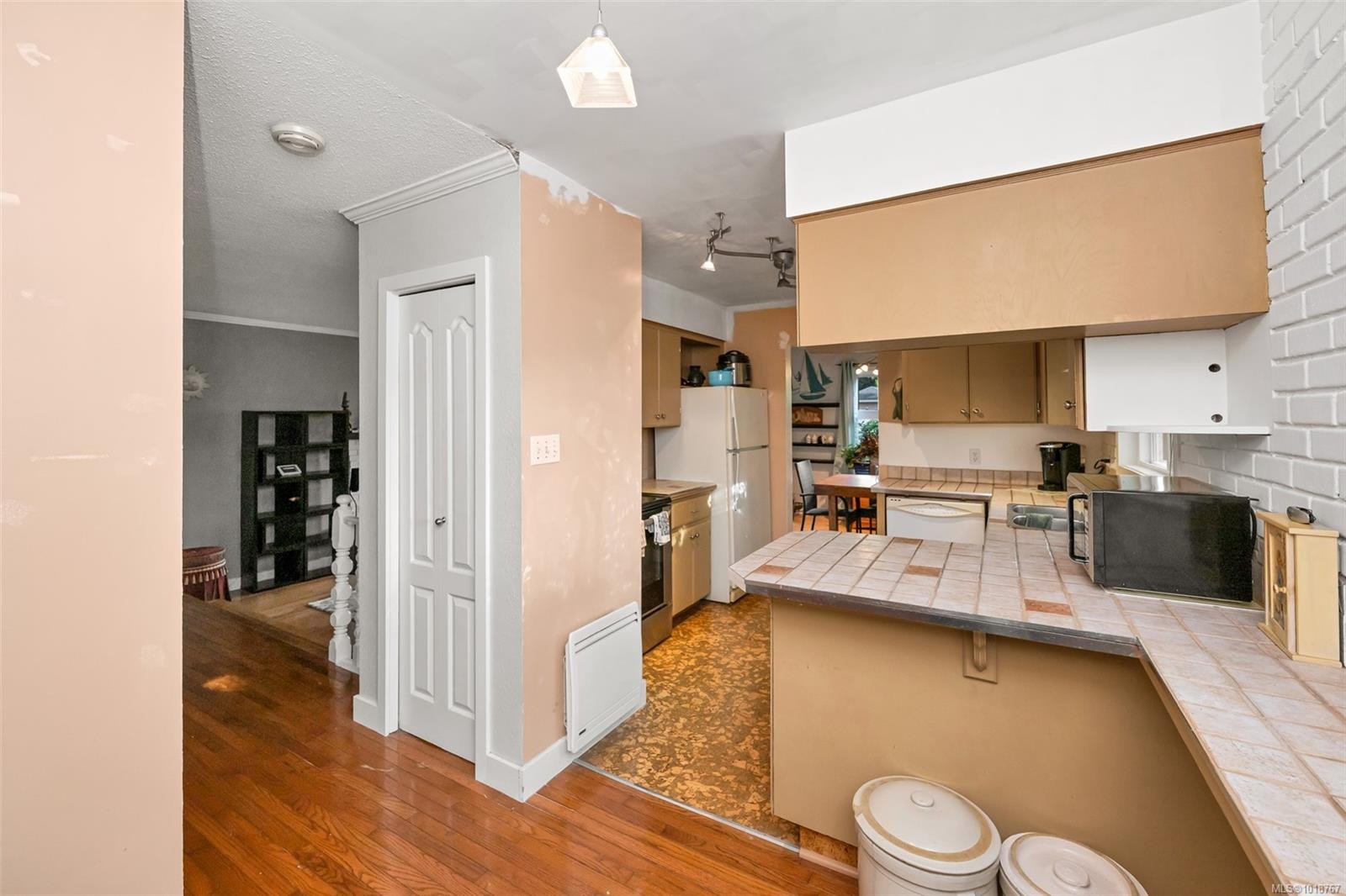 2700 Rainville Rd, Langford, BC