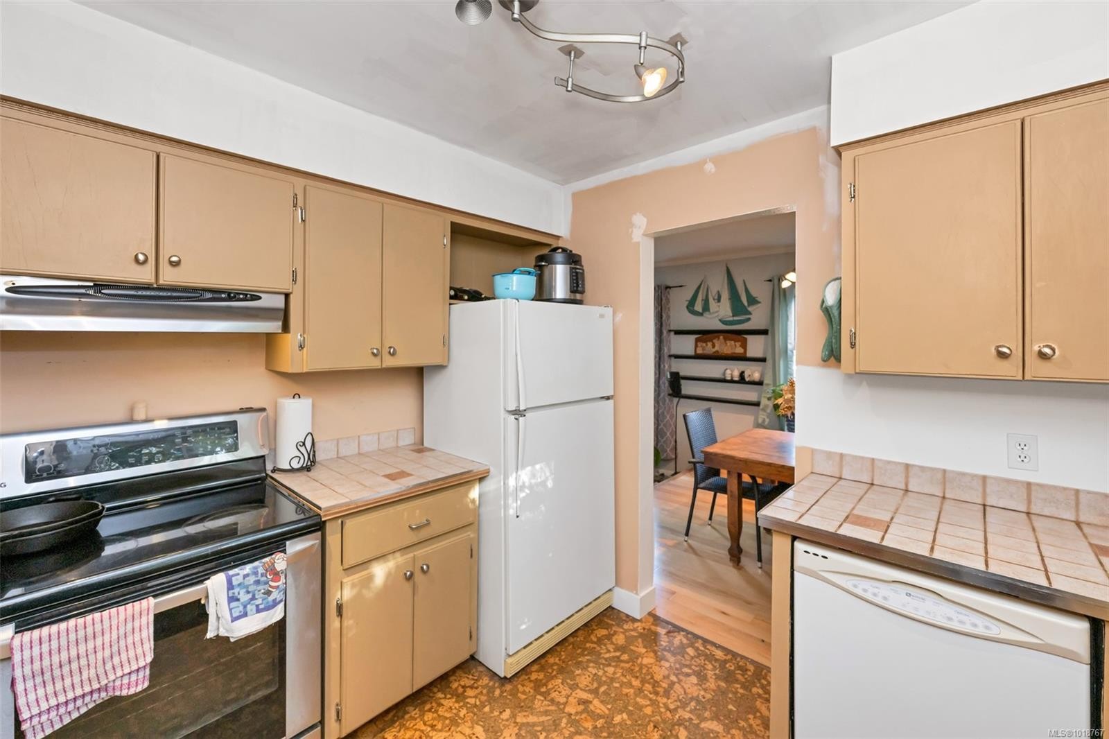 2700 Rainville Rd, Langford, BC