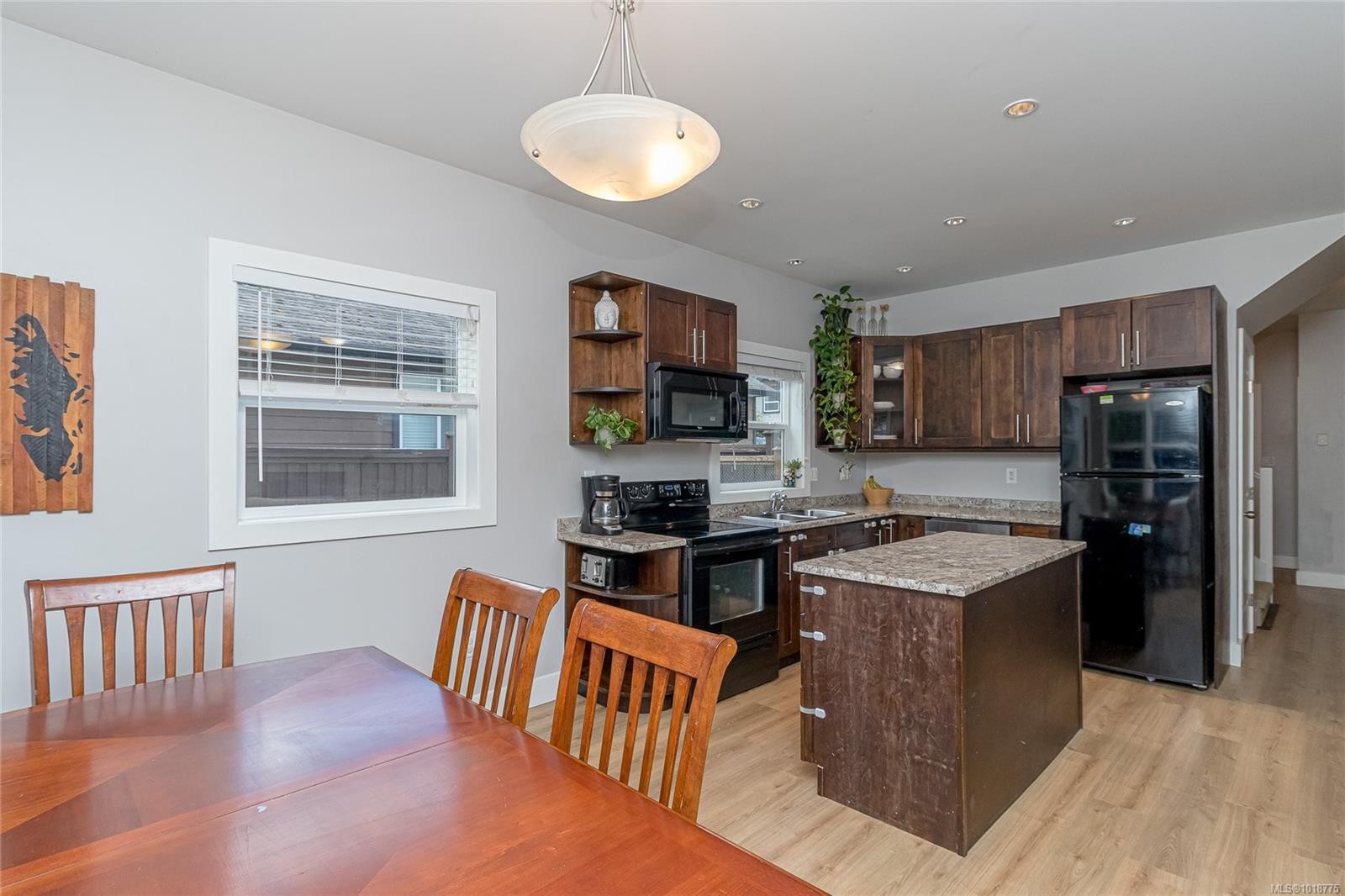 1043 Skylar Cir, Shawnigan Lake, BC