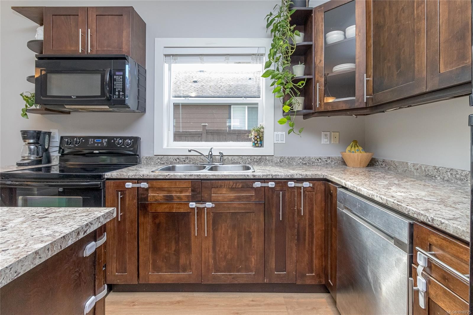 1043 Skylar Cir, Shawnigan Lake, BC