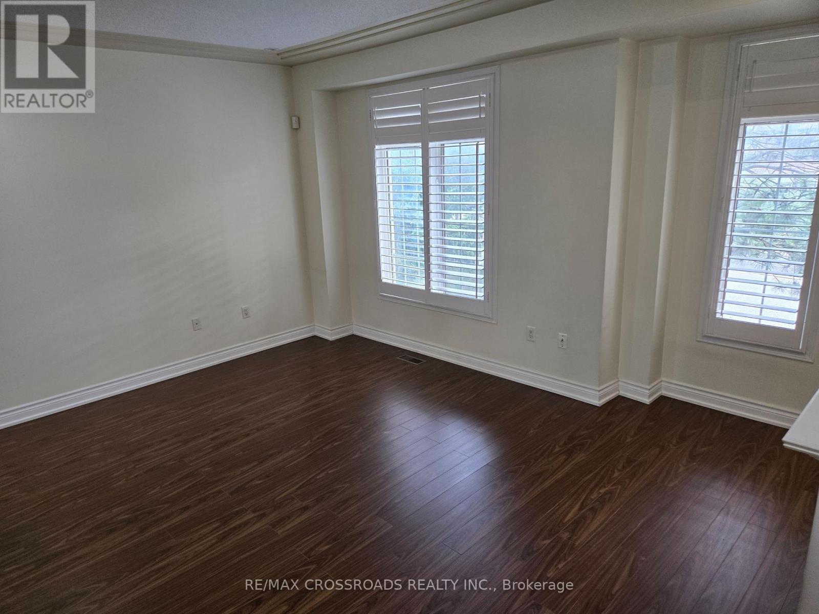 2 - 10 Post Oak Drive, Richmond Hill, ON - Indoor Photo Showing Other Room